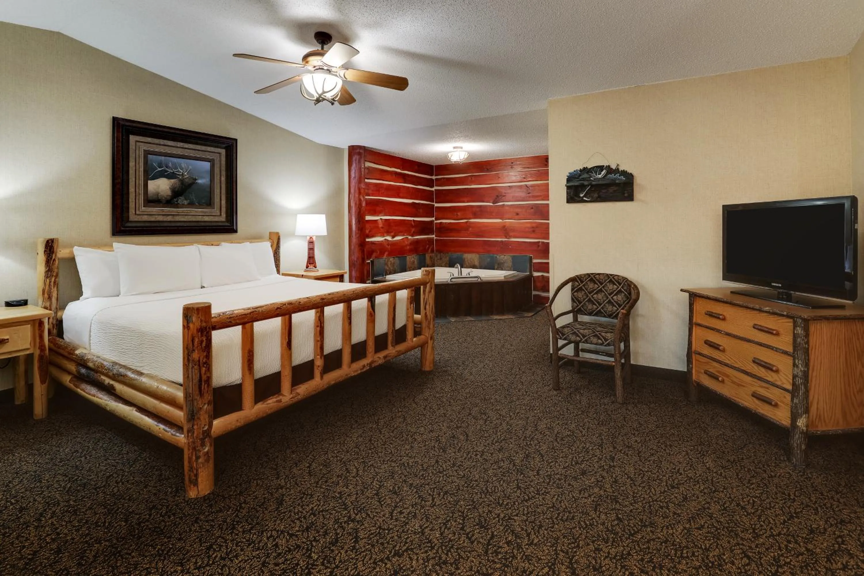 Bed in Stoney Creek Hotel Quad Cities - Moline