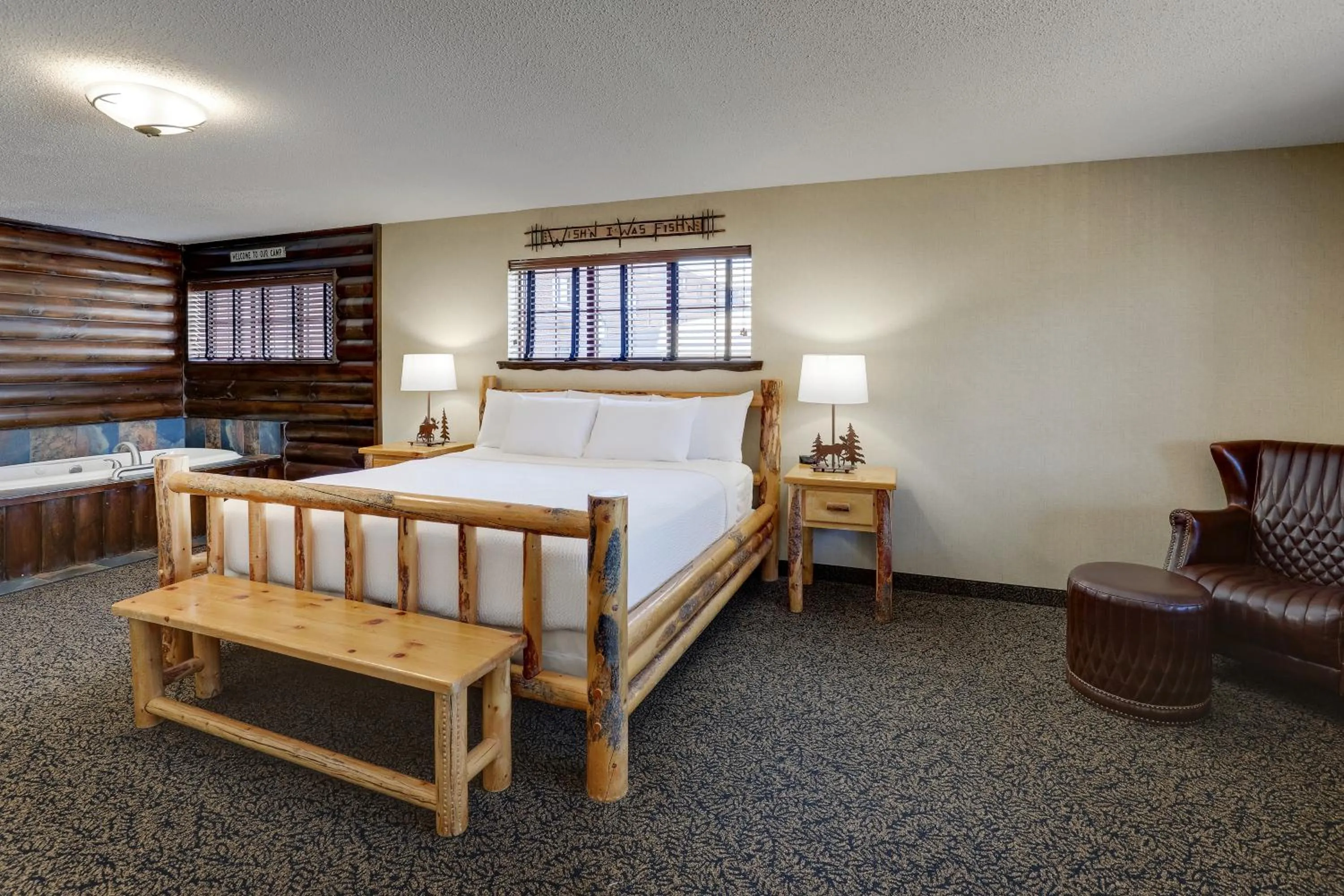 Bed in Stoney Creek Hotel Quad Cities - Moline