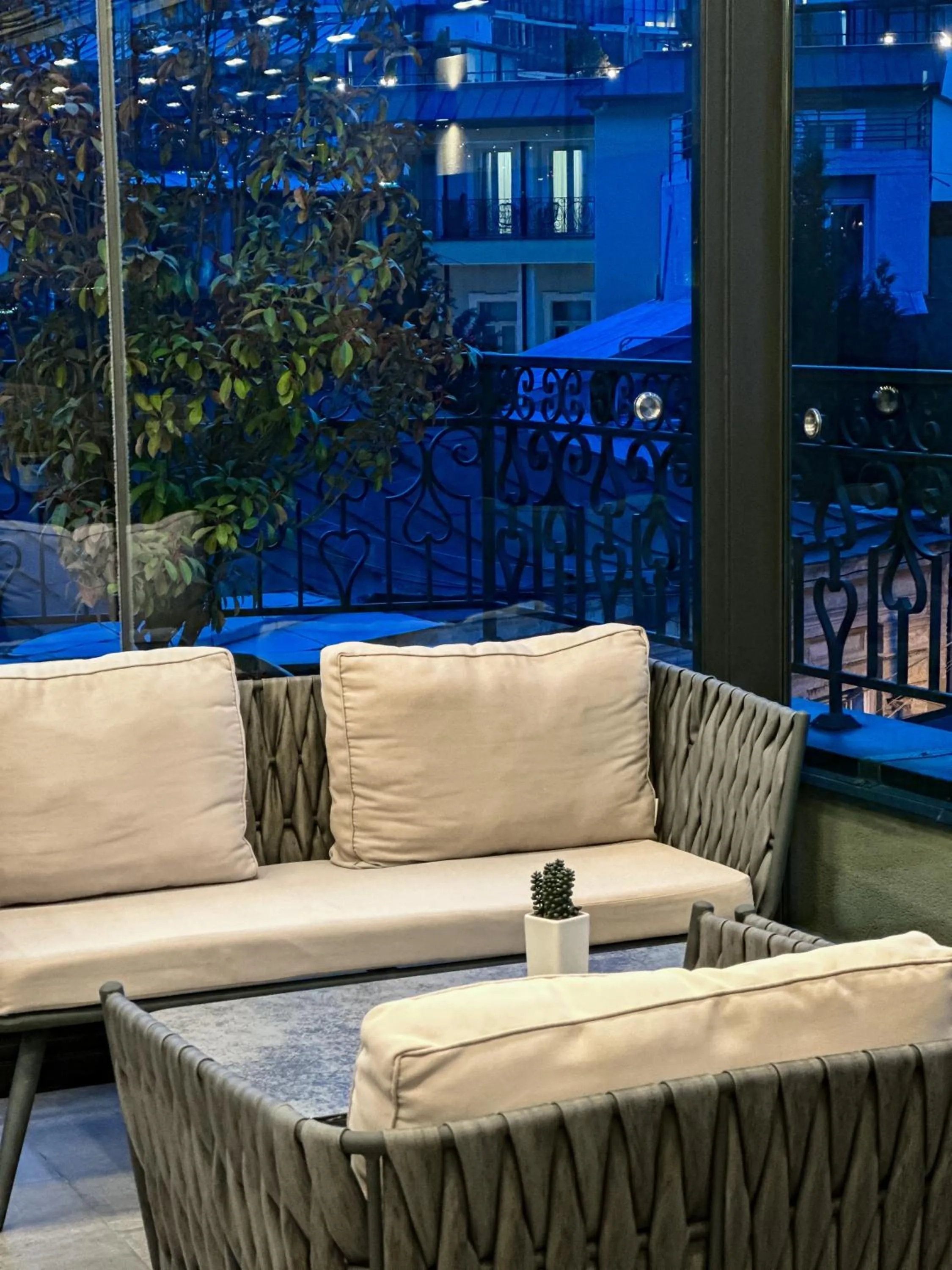 Balcony/Terrace in Silver 39 Corner Hotel