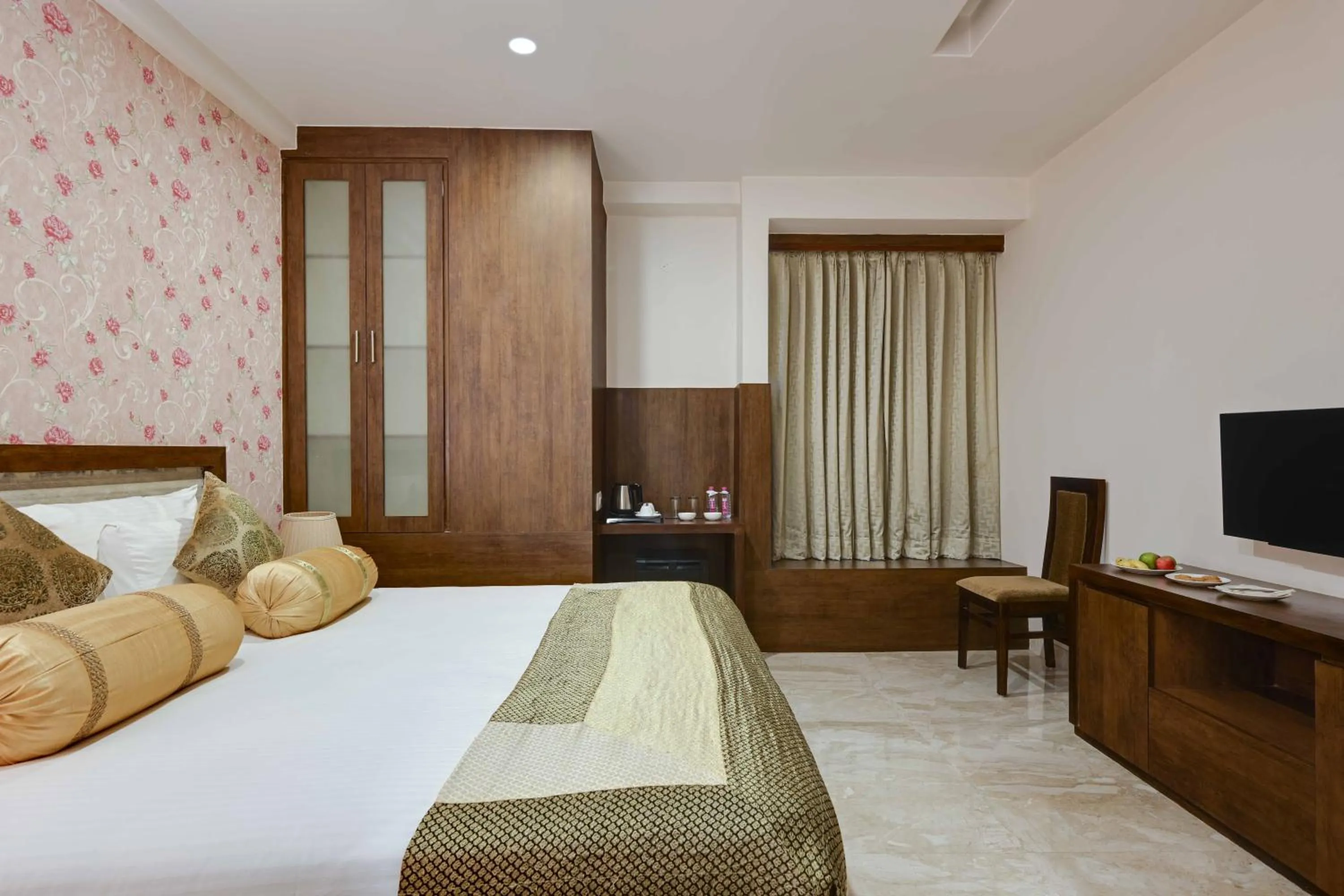 Bedroom, Bed in Shahpura Residency