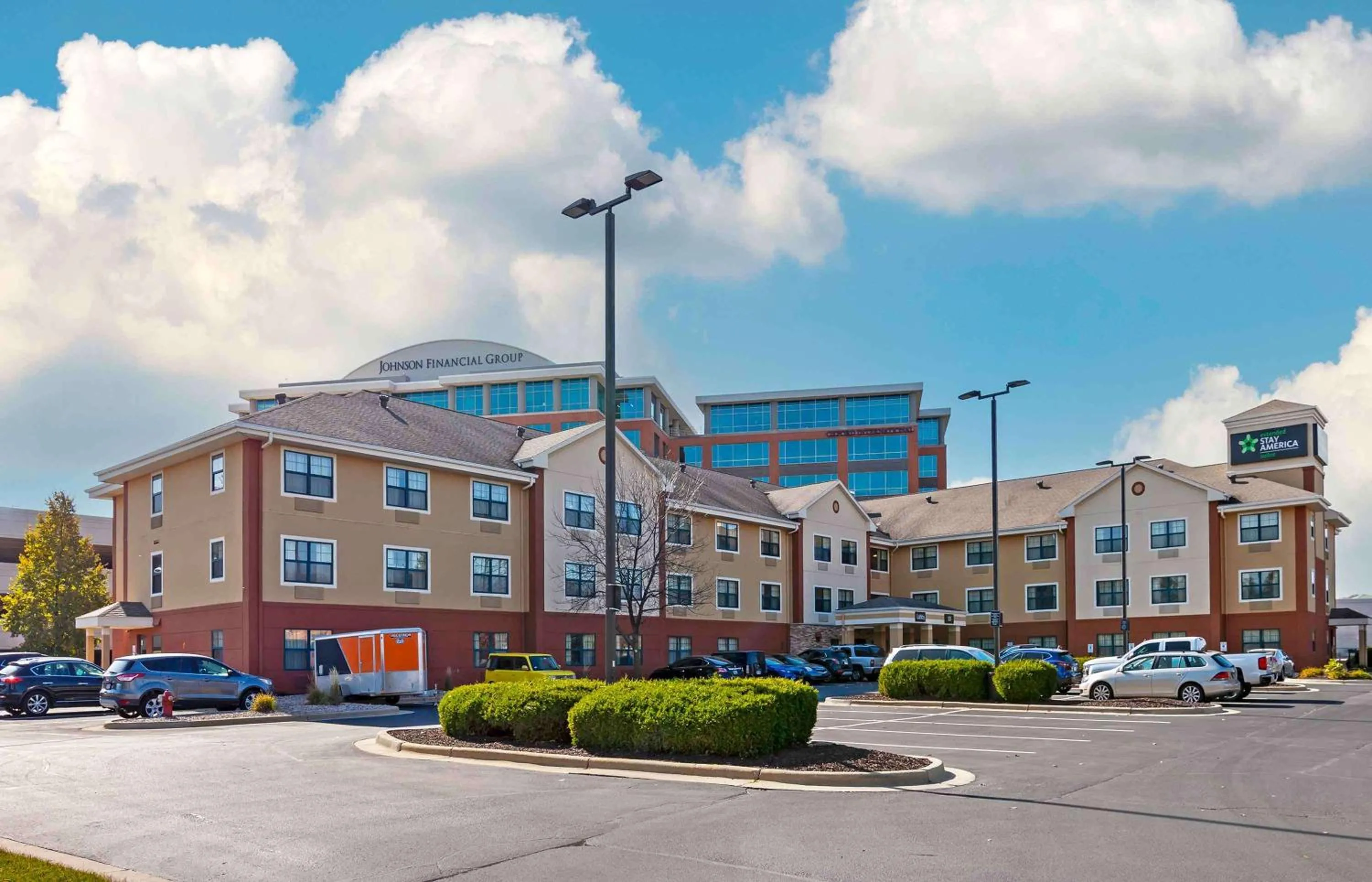 Property building in Extended Stay America Suites - Madison - Junction Court