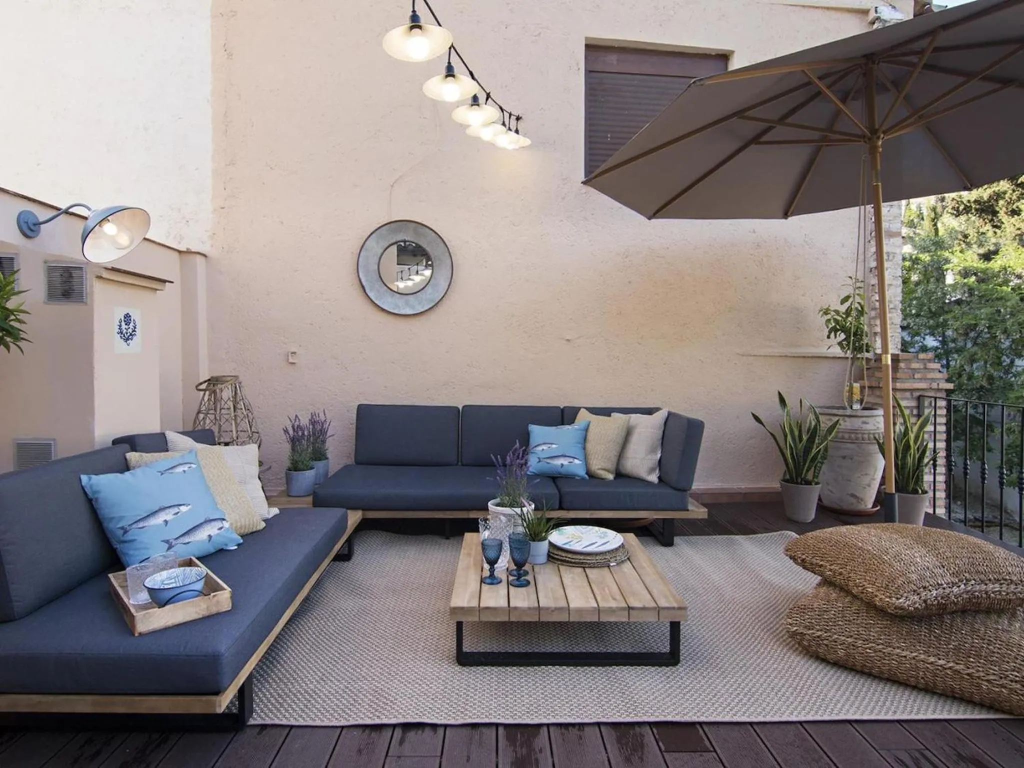 ChezmoiHomes Alhambra Boutique Terrace