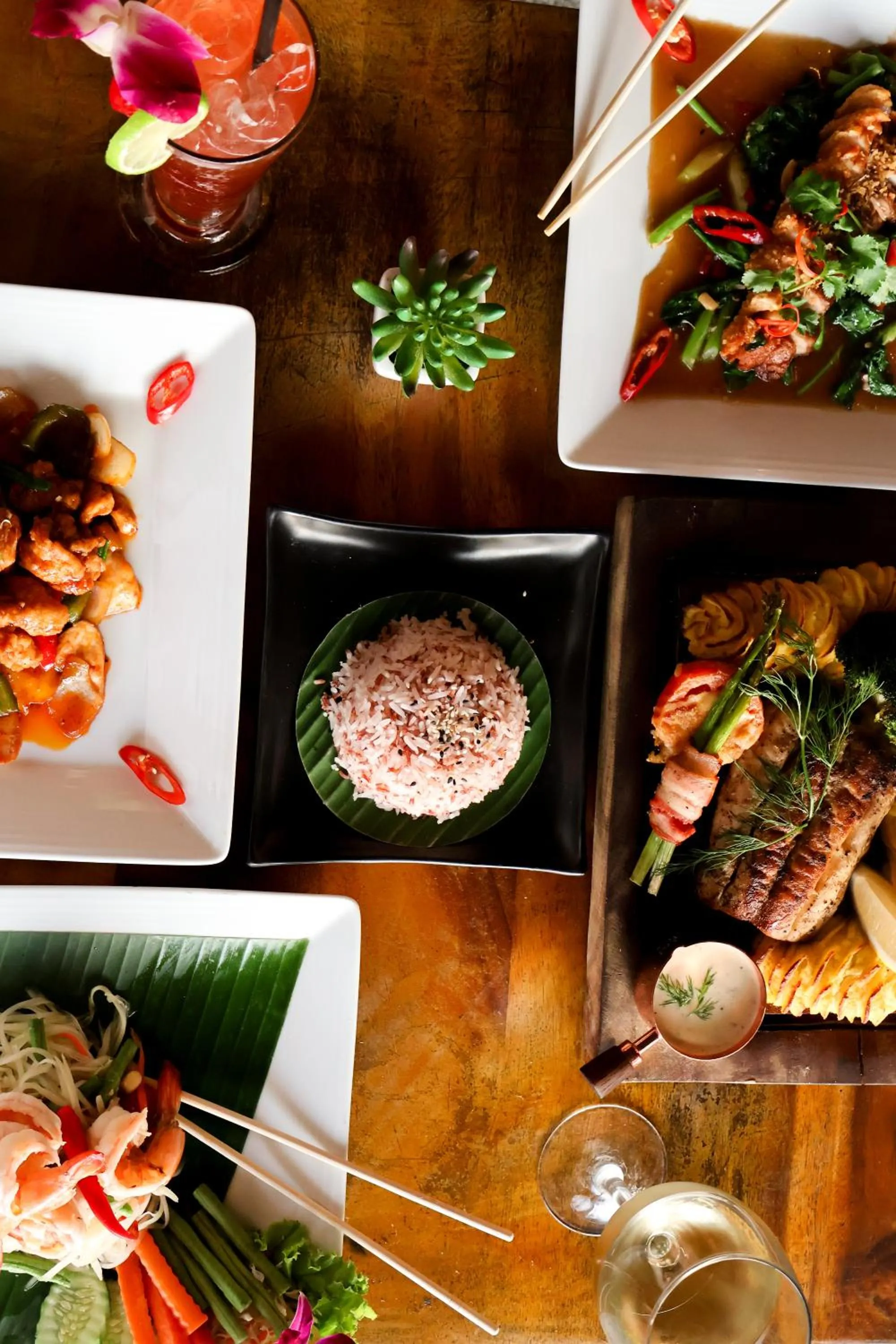 Food and drinks in The Lazy Lodge