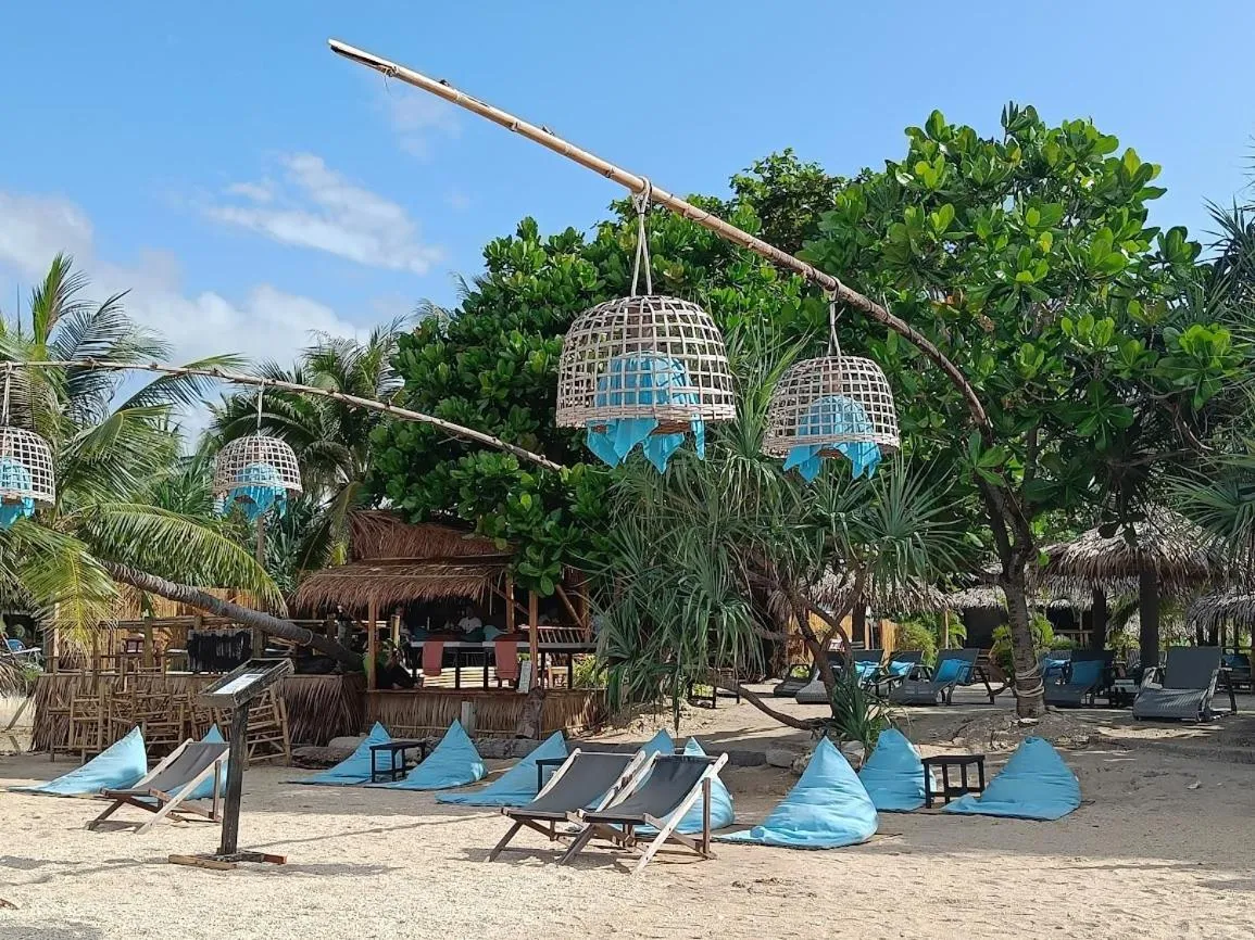 Beach in The Lazy Lodge