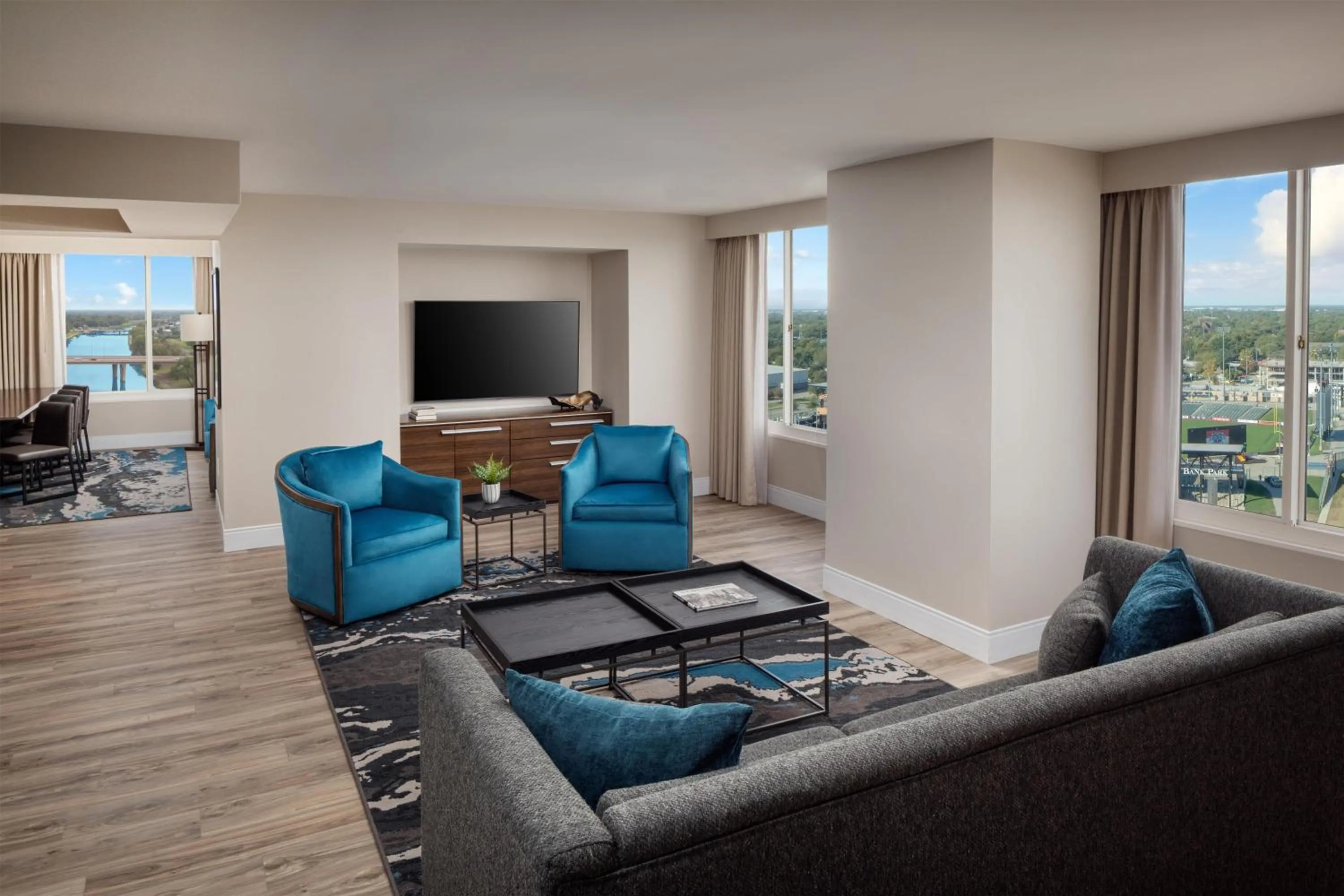 Photo of the whole room in Hyatt Regency Wichita