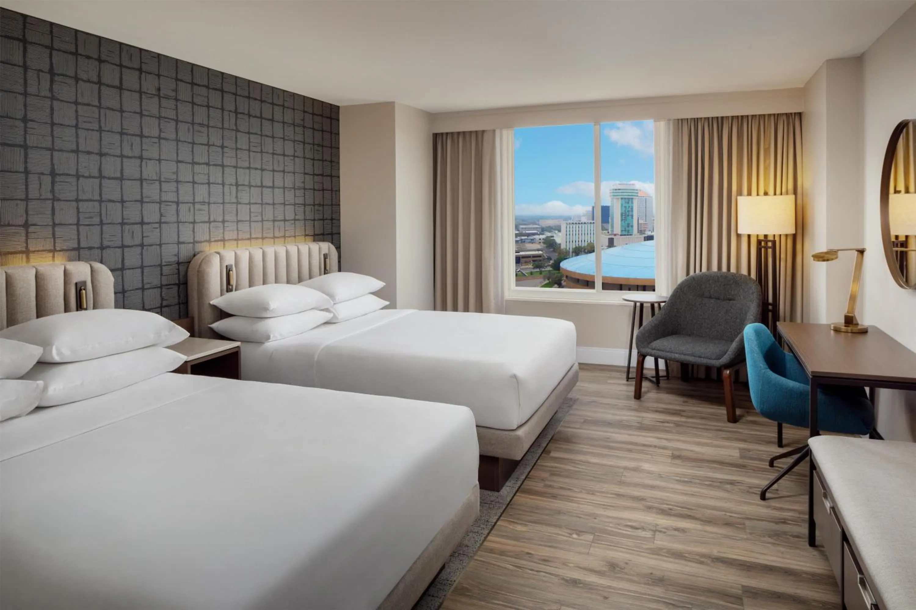 Bedroom, Bed in Hyatt Regency Wichita