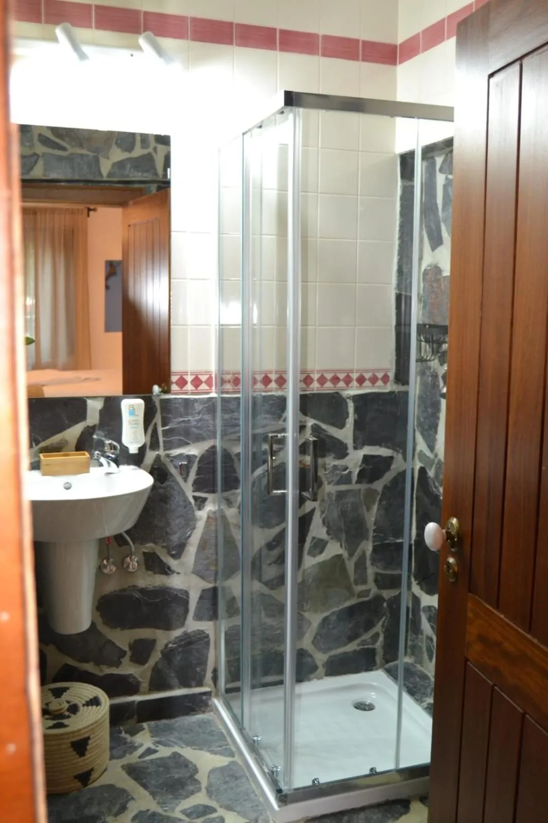 Bathroom in Monte da Floresta B&B