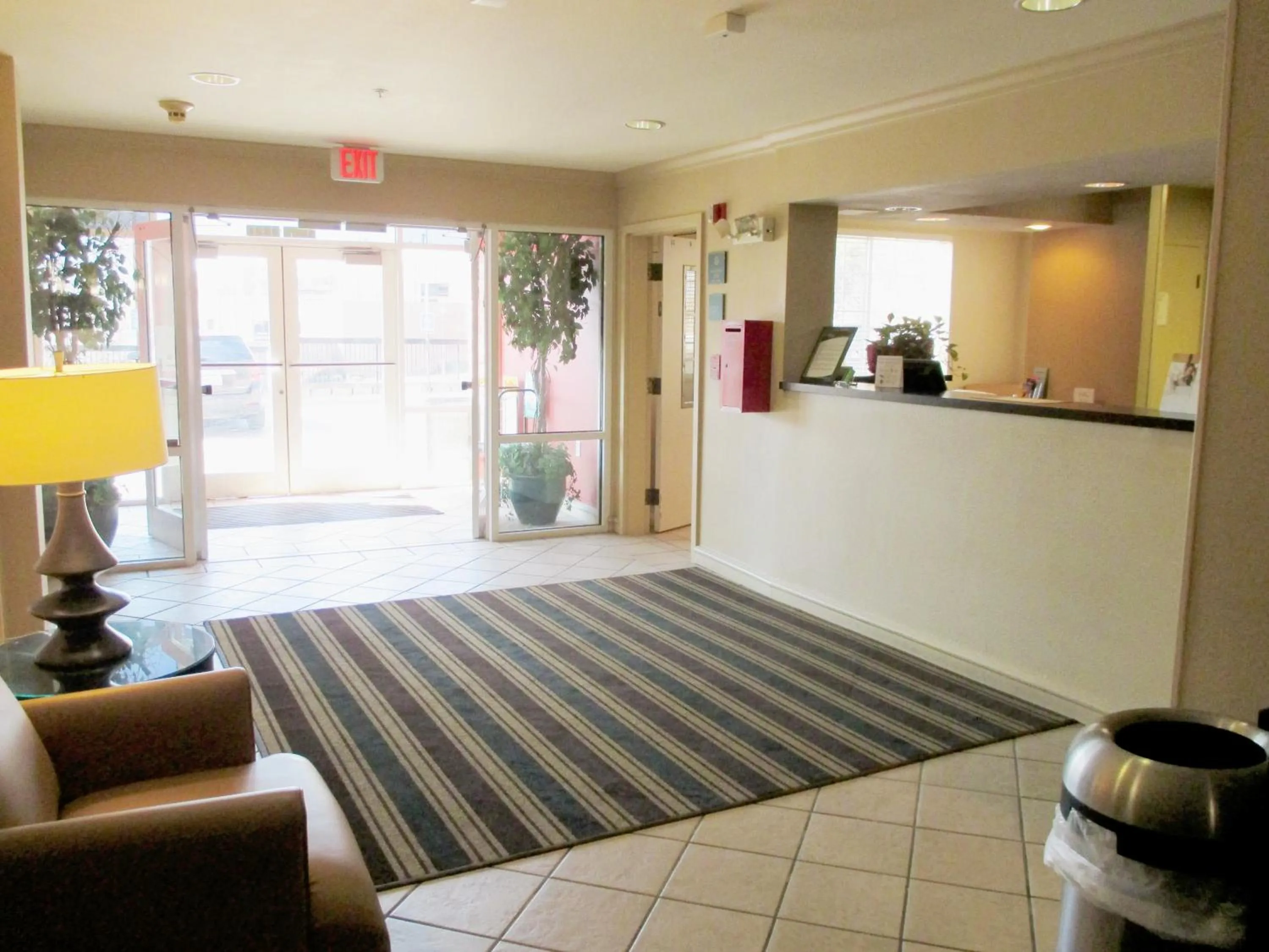 Lobby or reception in Extended Stay America Suites - Kansas City - Country Club Plaza