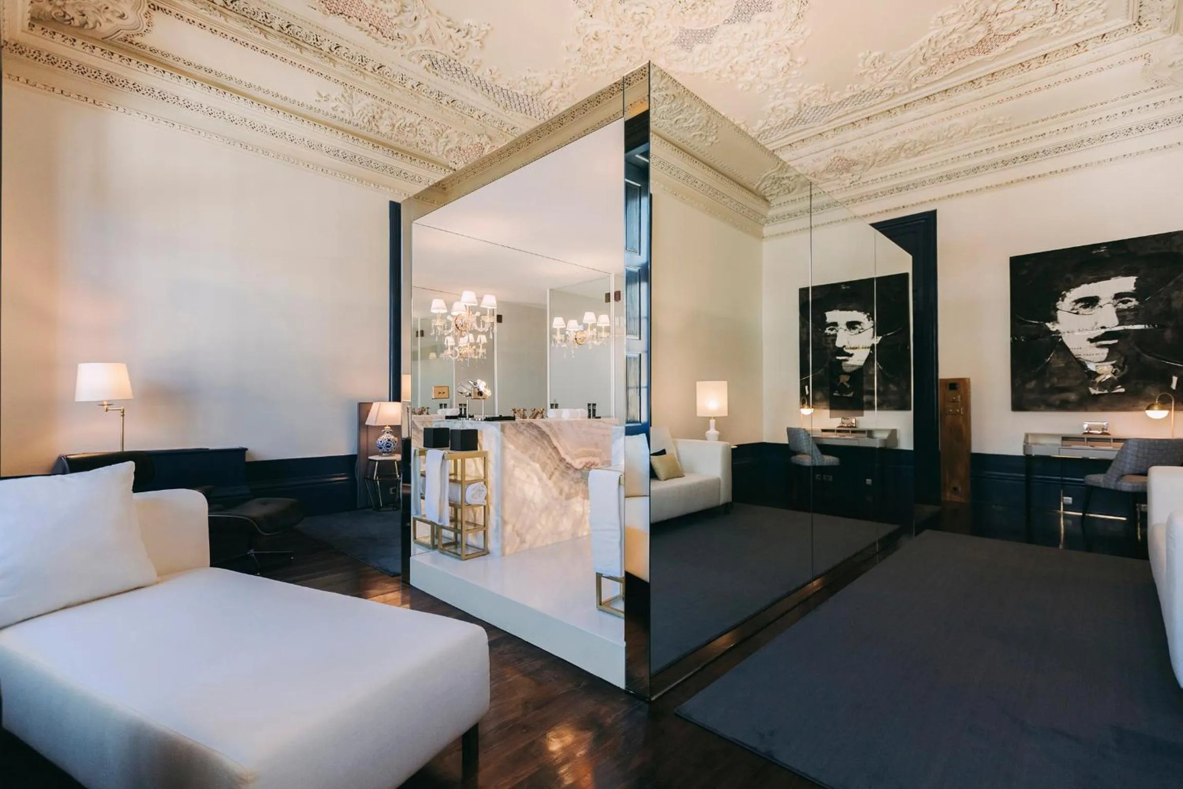 Decorative detail, Bed in Torel Palace Porto