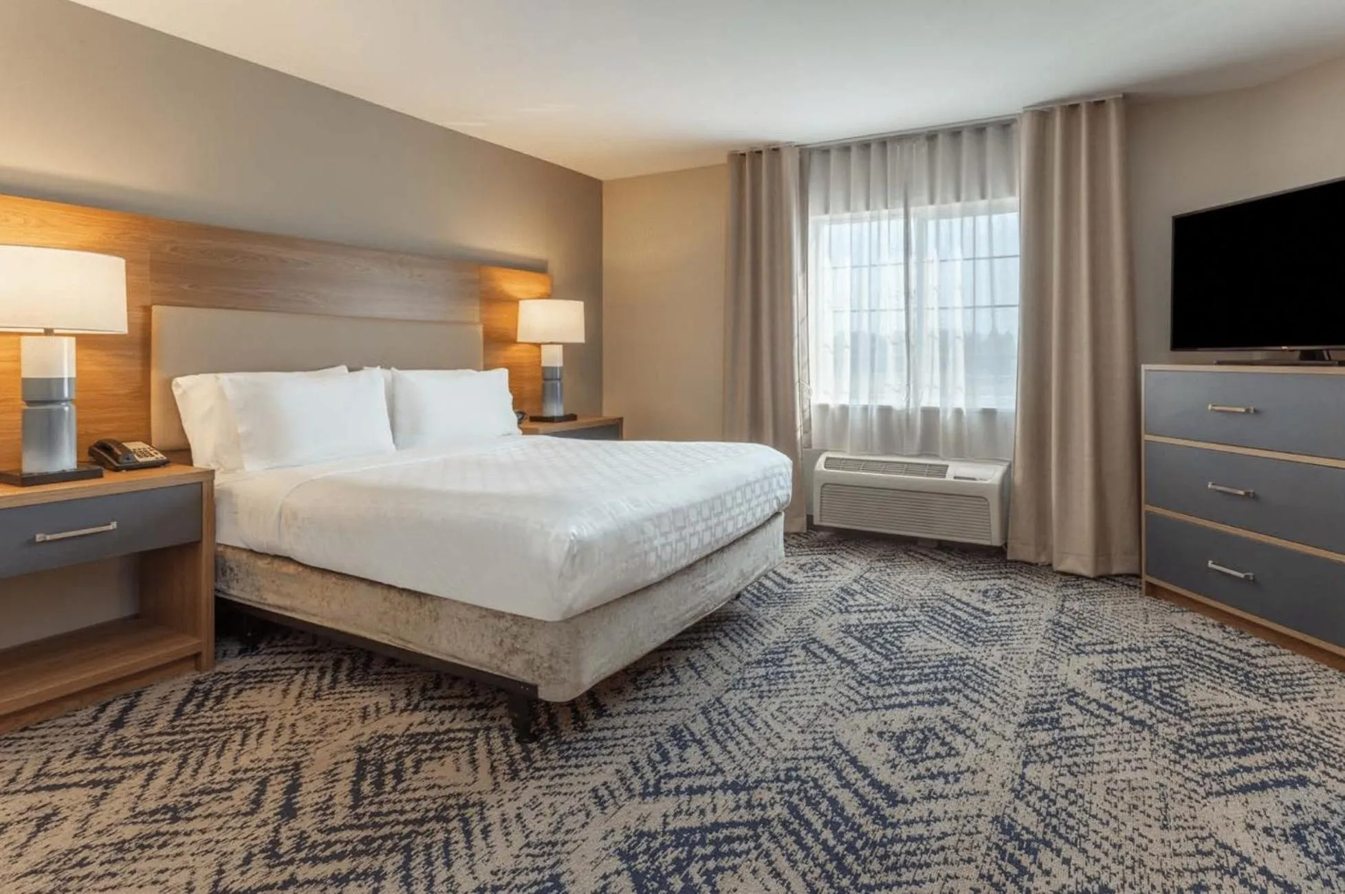 Bed in Candlewood Suites Ofallon, Il - St. Louis Area by IHG