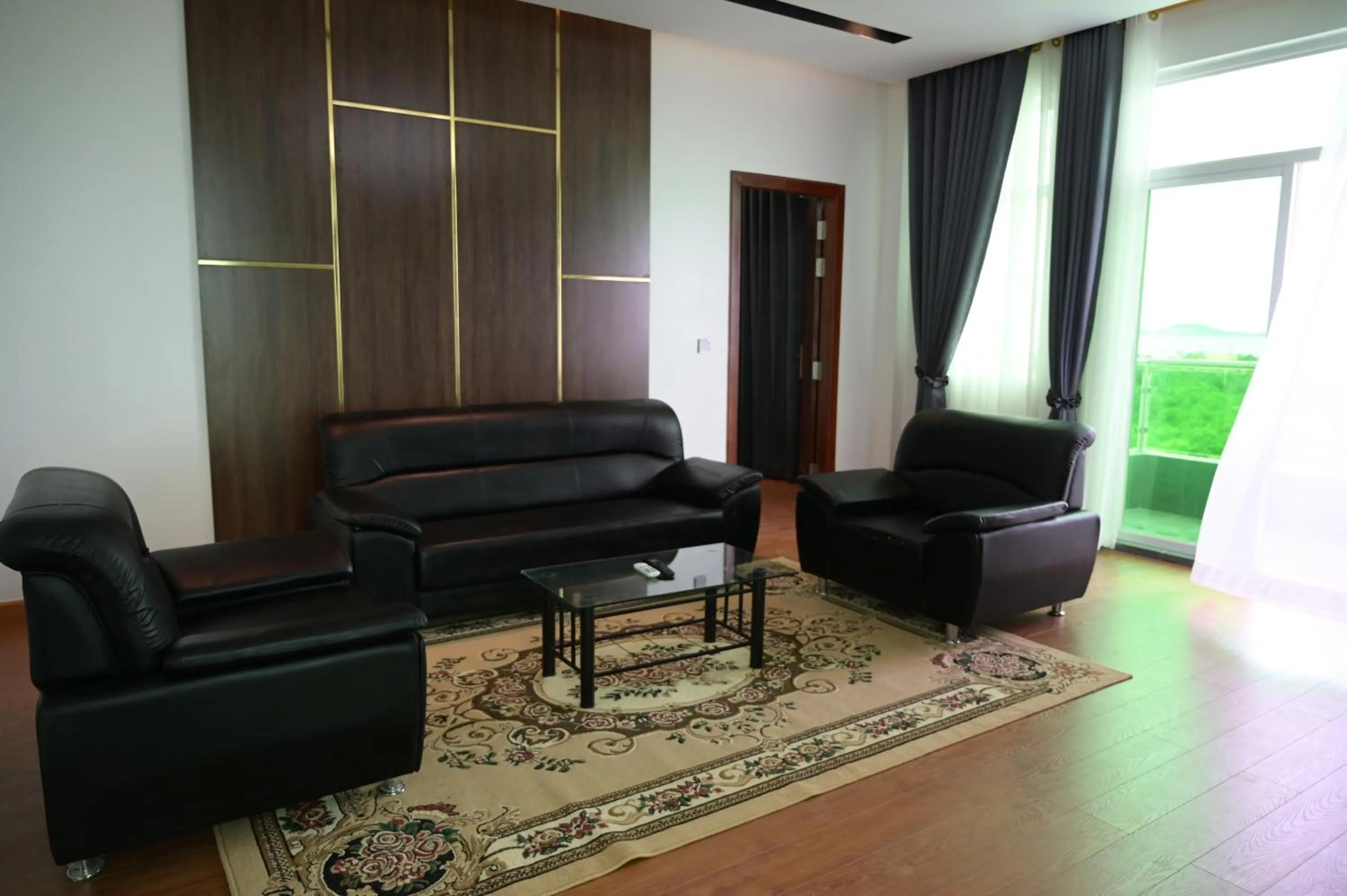 Living room in Sangkahak Mith Hotel