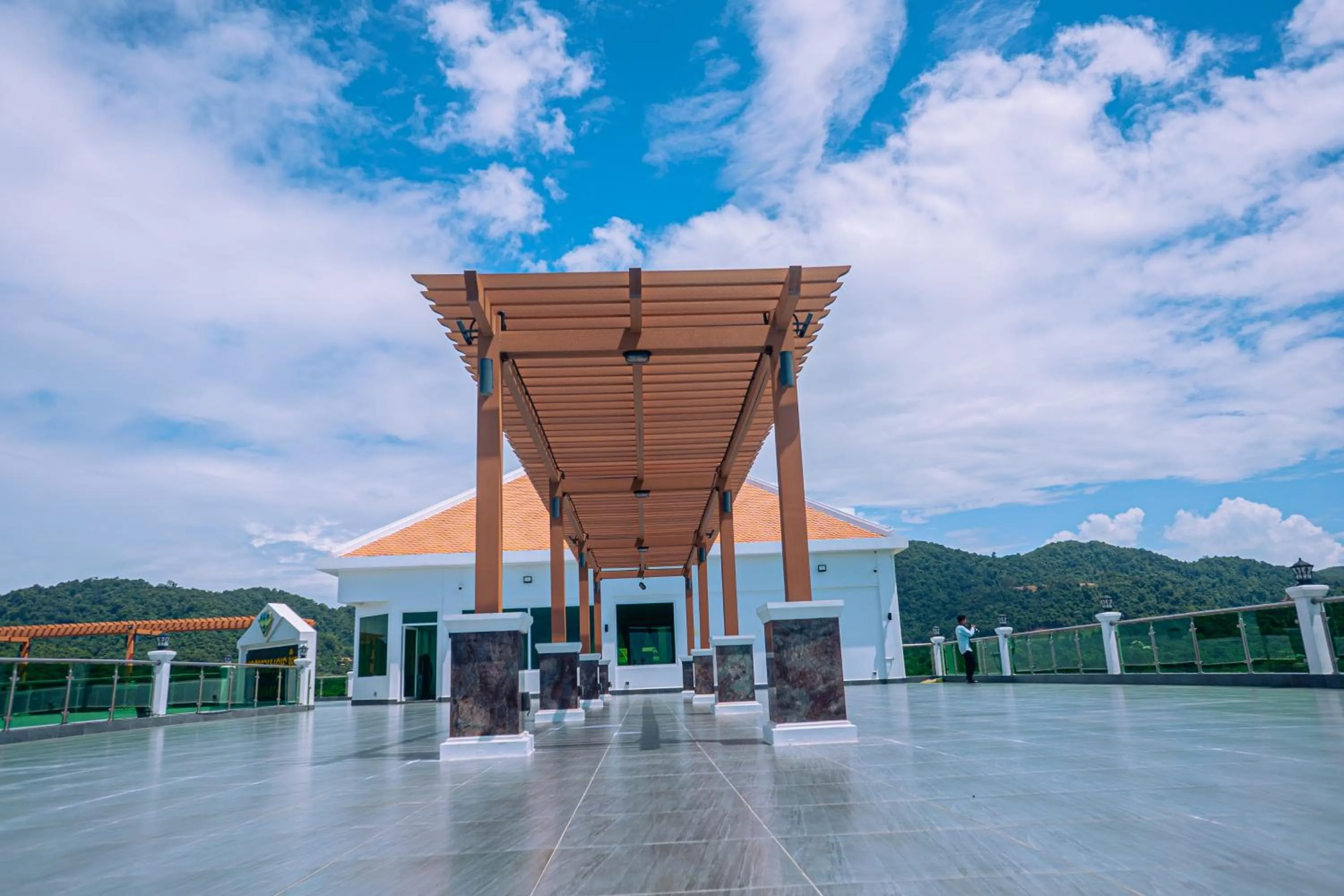 soundproof in Sangkahak Mith Hotel