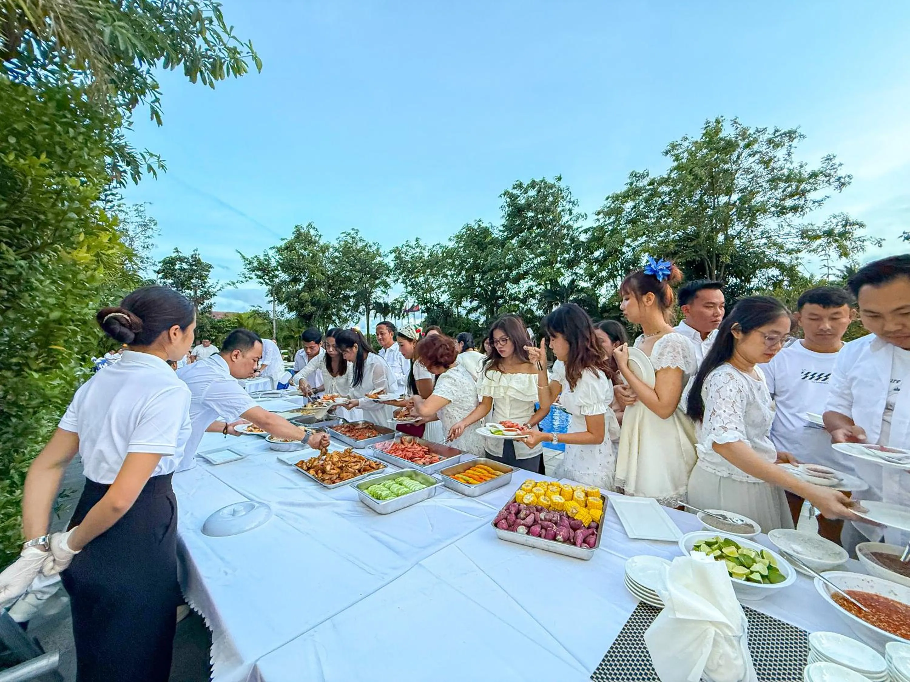 BBQ facilities in Sangkahak Mith Hotel