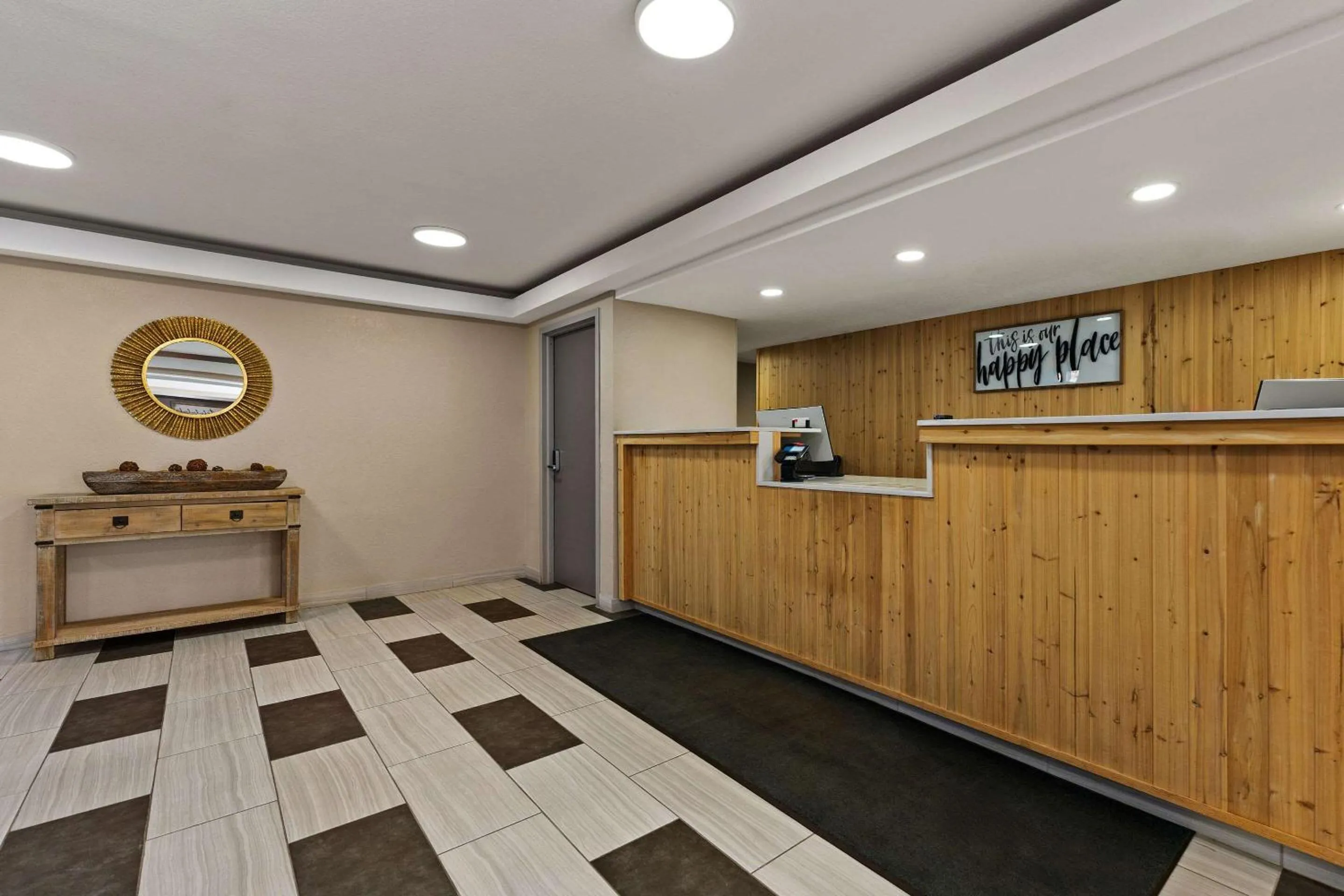 Lobby or reception in Econo Lodge