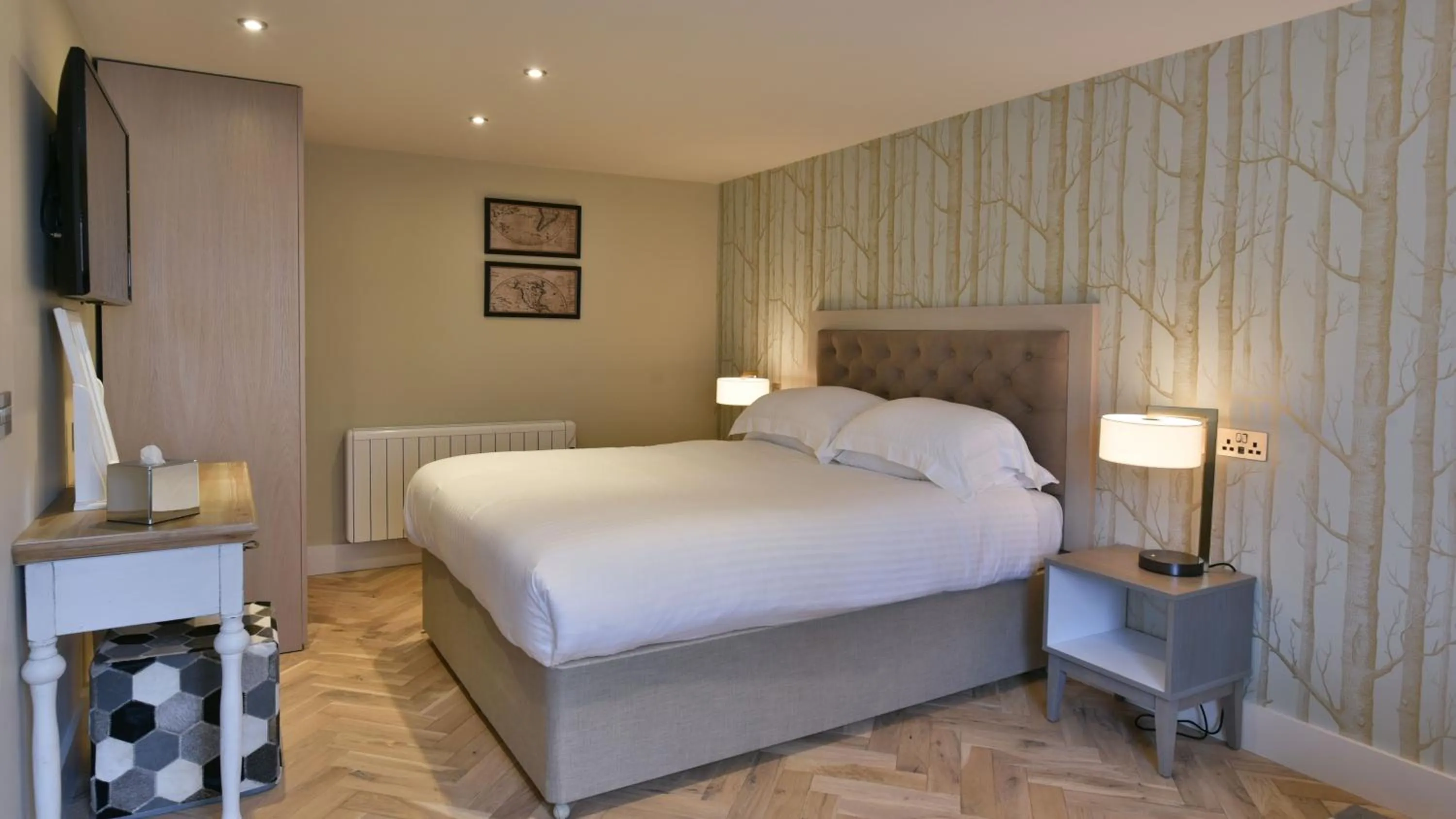 Bed in The Seafield Arms-Cullen