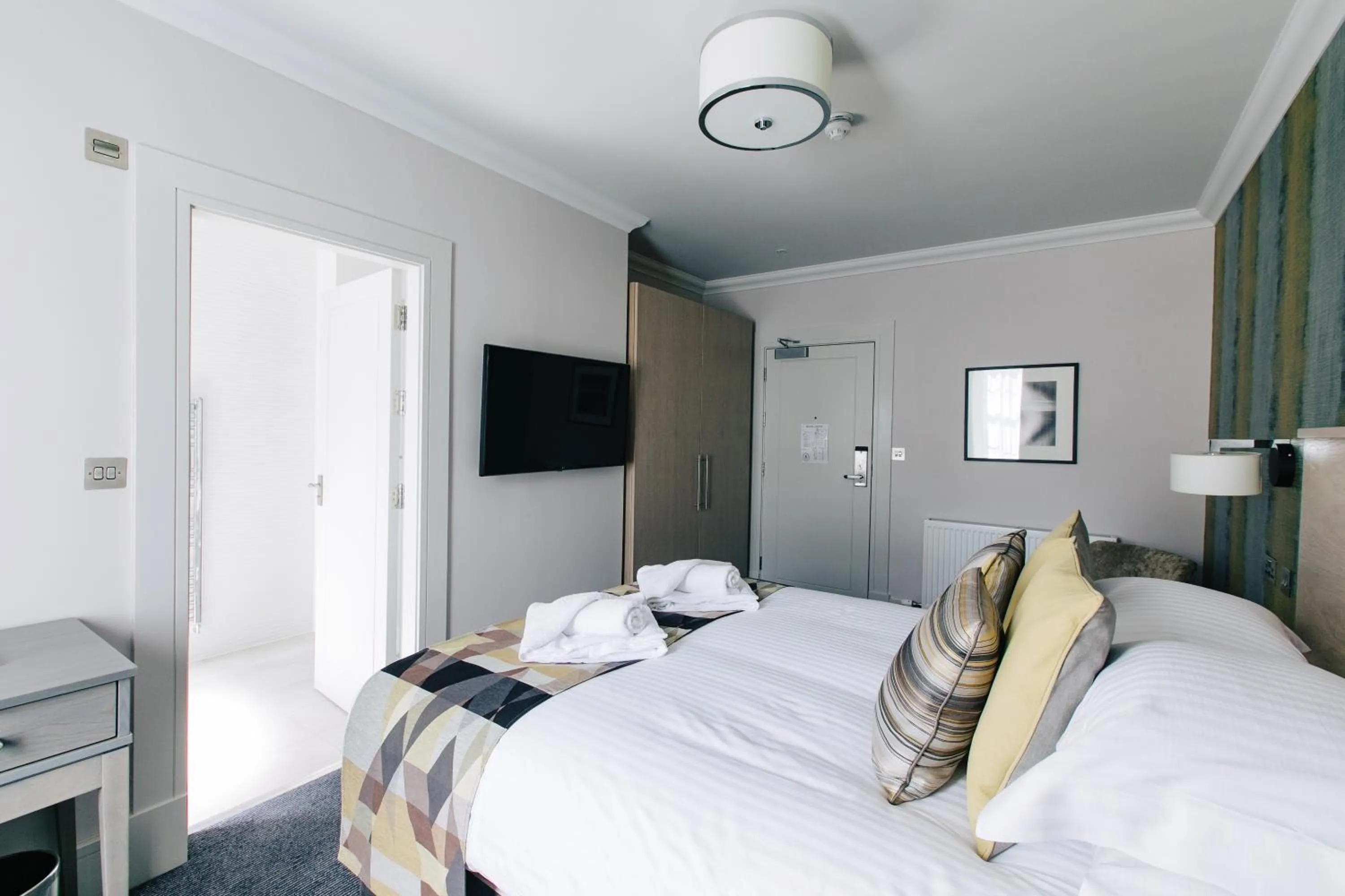 Bed in The Seafield Arms-Cullen