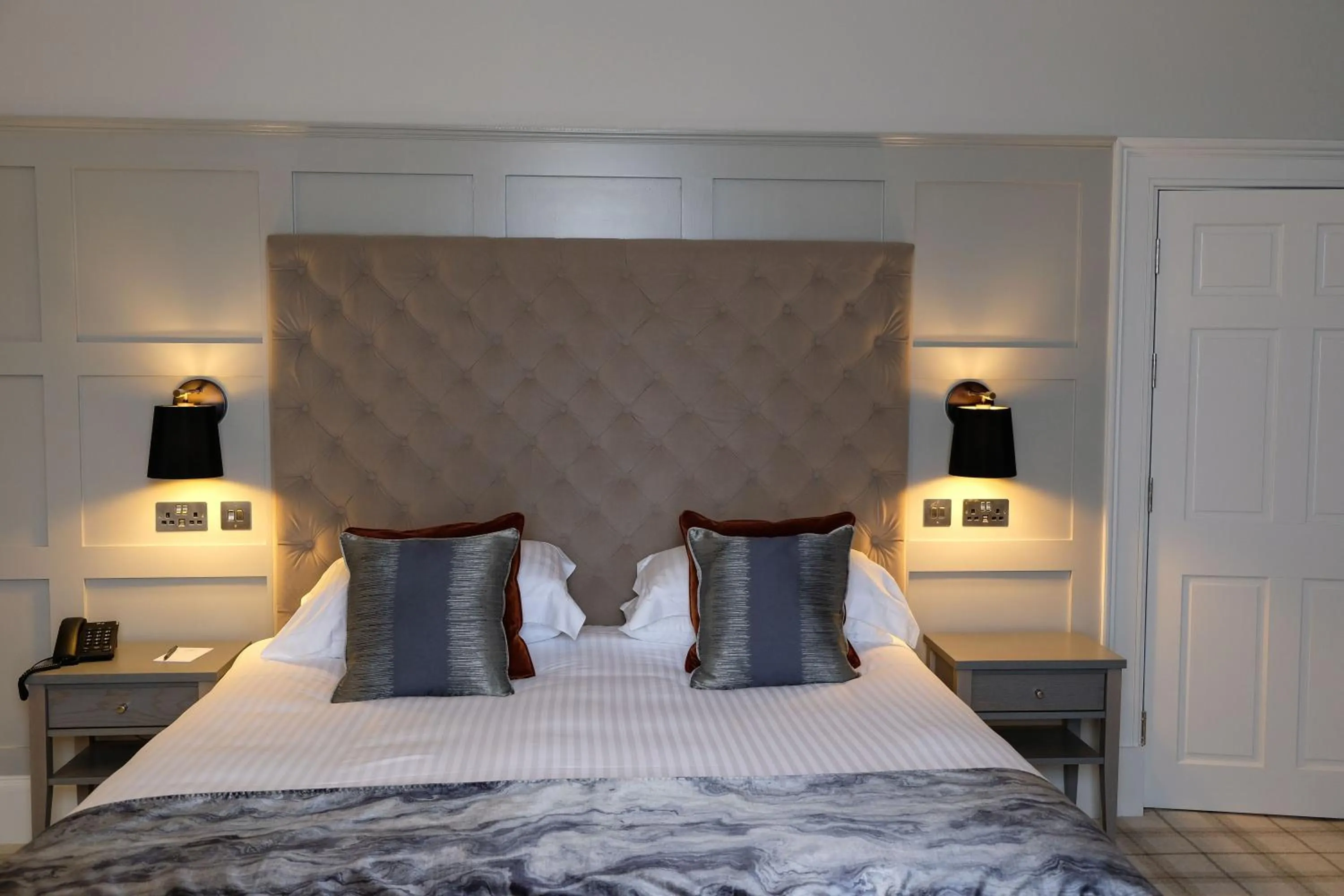 Bed in The Seafield Arms-Cullen