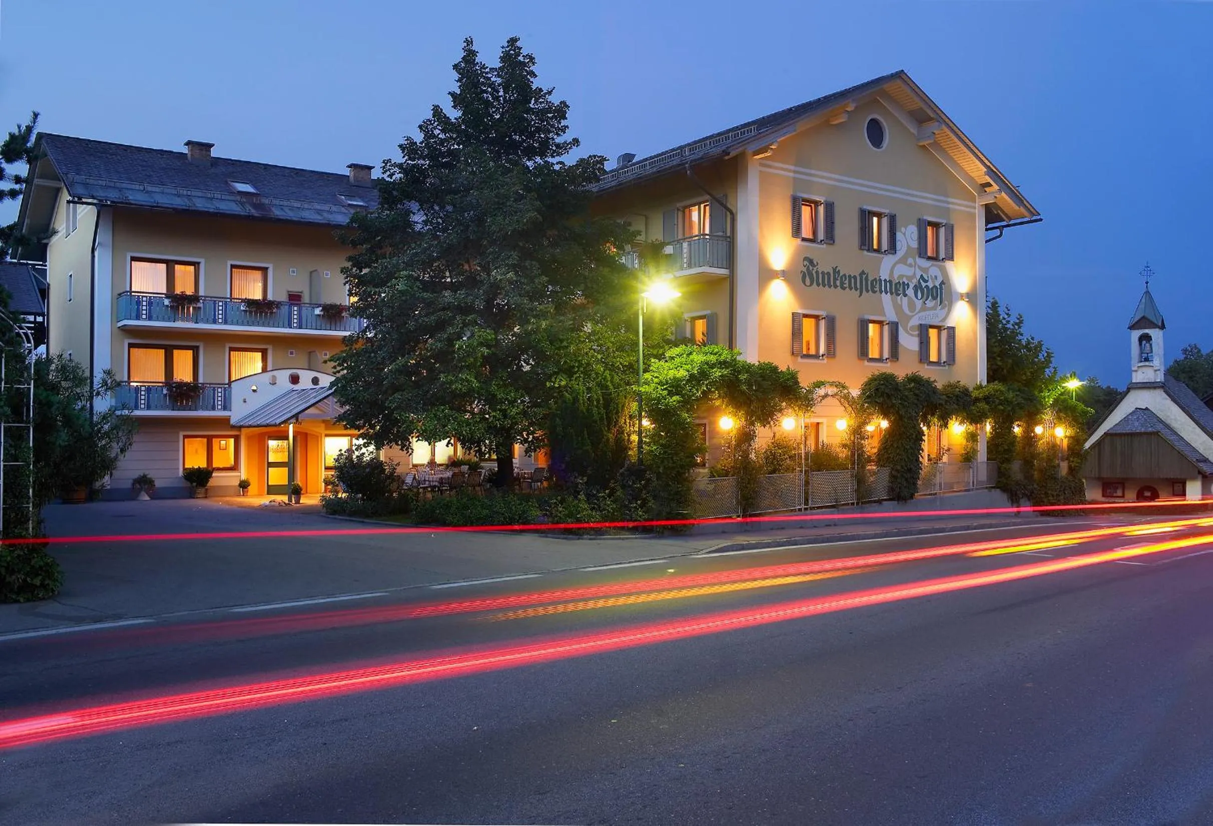 Property building in Finkensteiner Hof