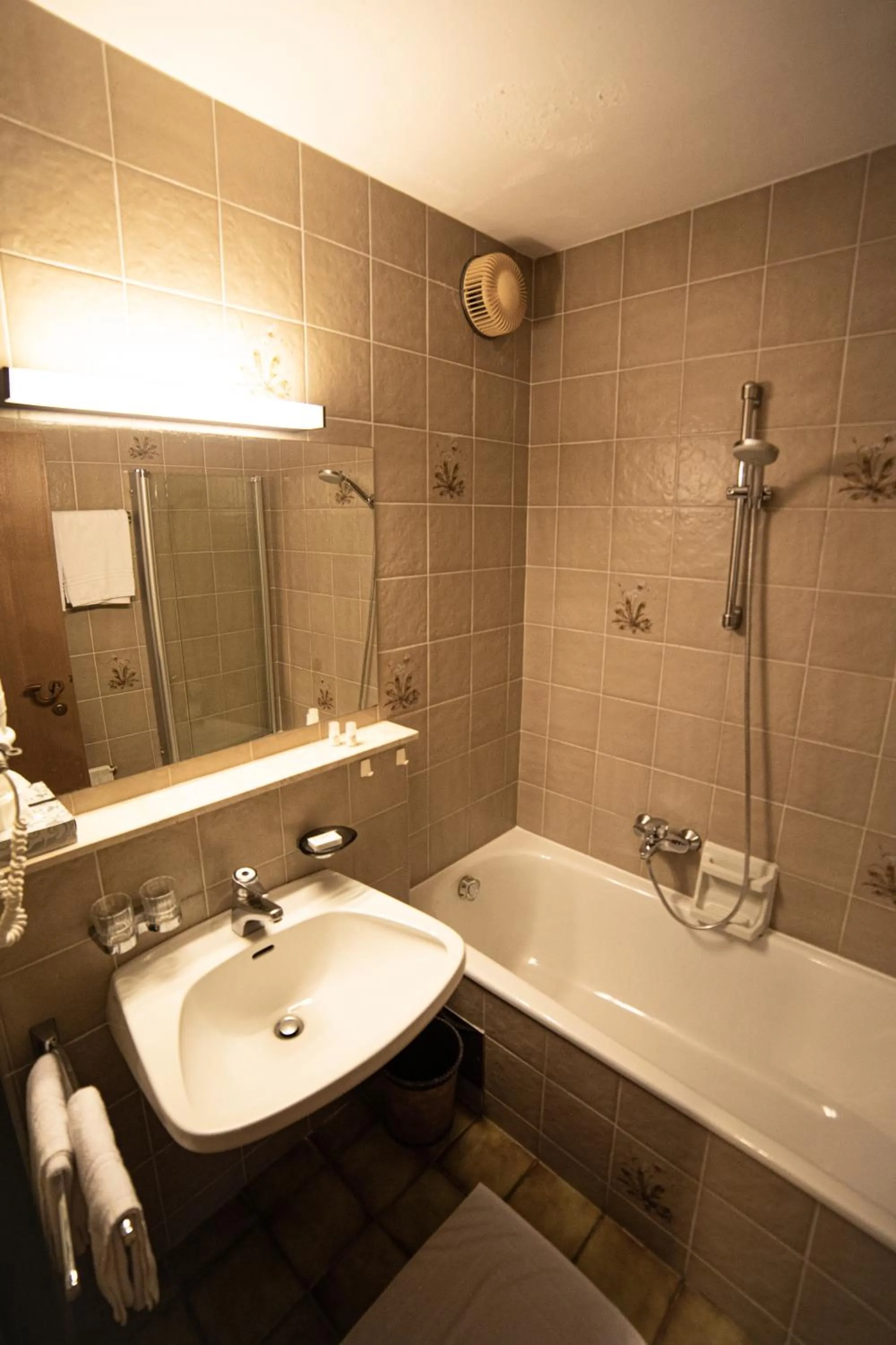 Bathroom in Finkensteiner Hof