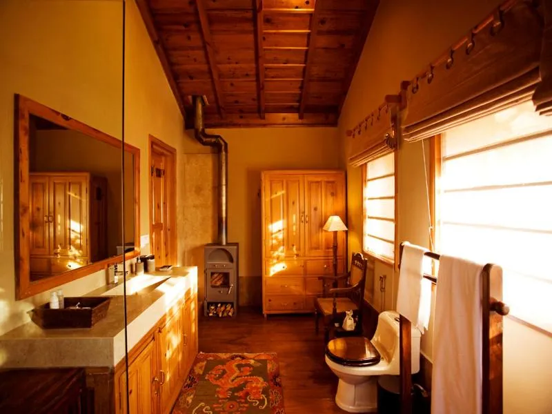 Bathroom in Mary Budden Estate