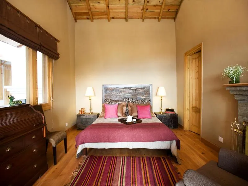 Bedroom, Bed in Mary Budden Estate