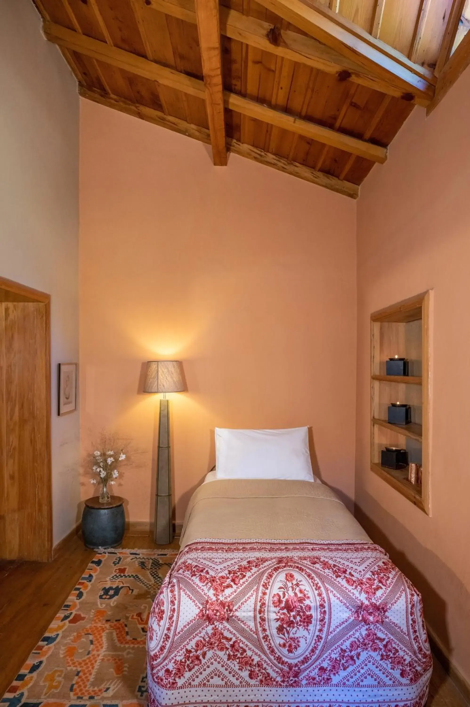 Triple Room in Mary Budden Estate Triple Room in Mary Budden Estate