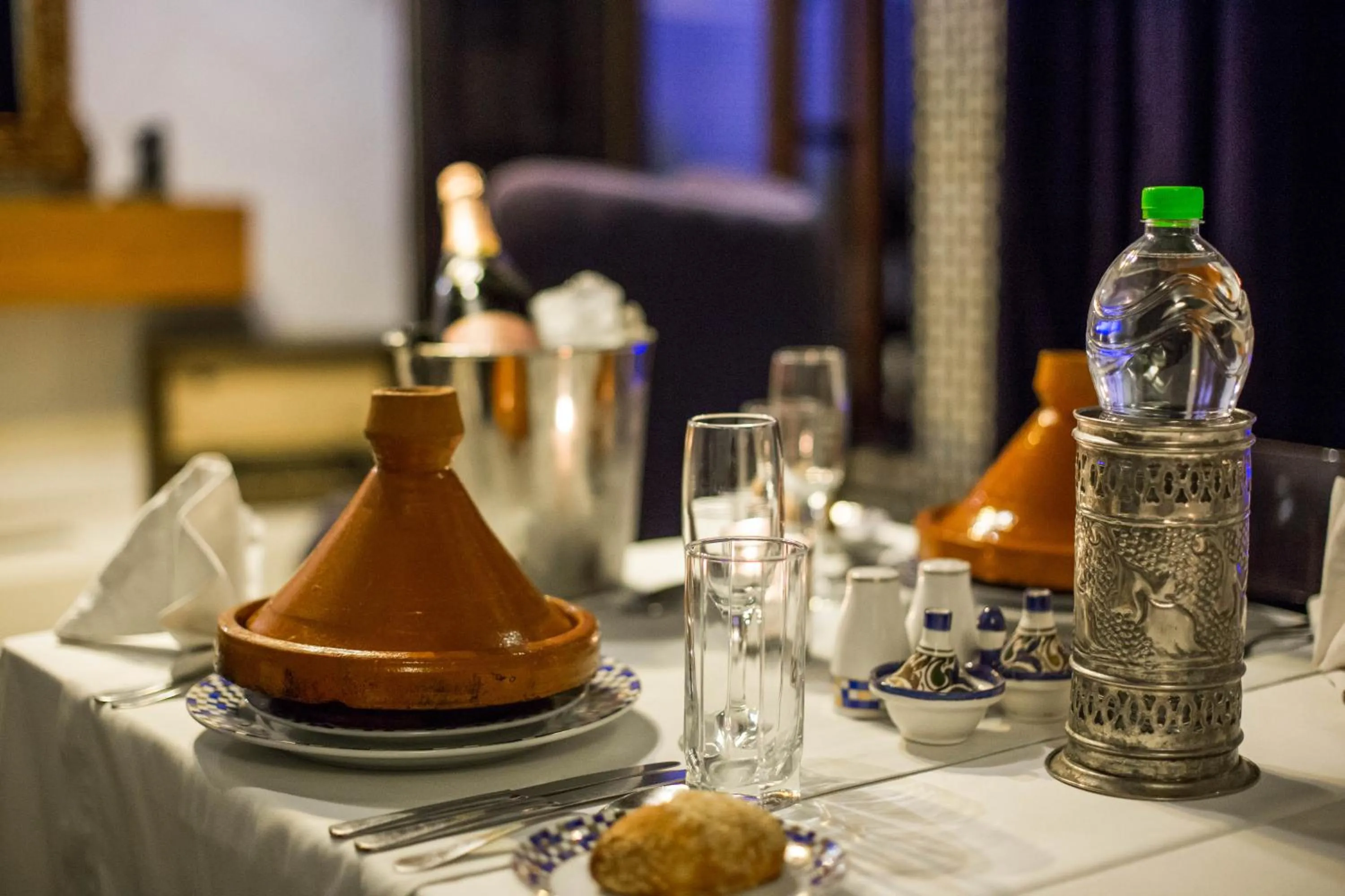Restaurant/places to eat in Riad Braya