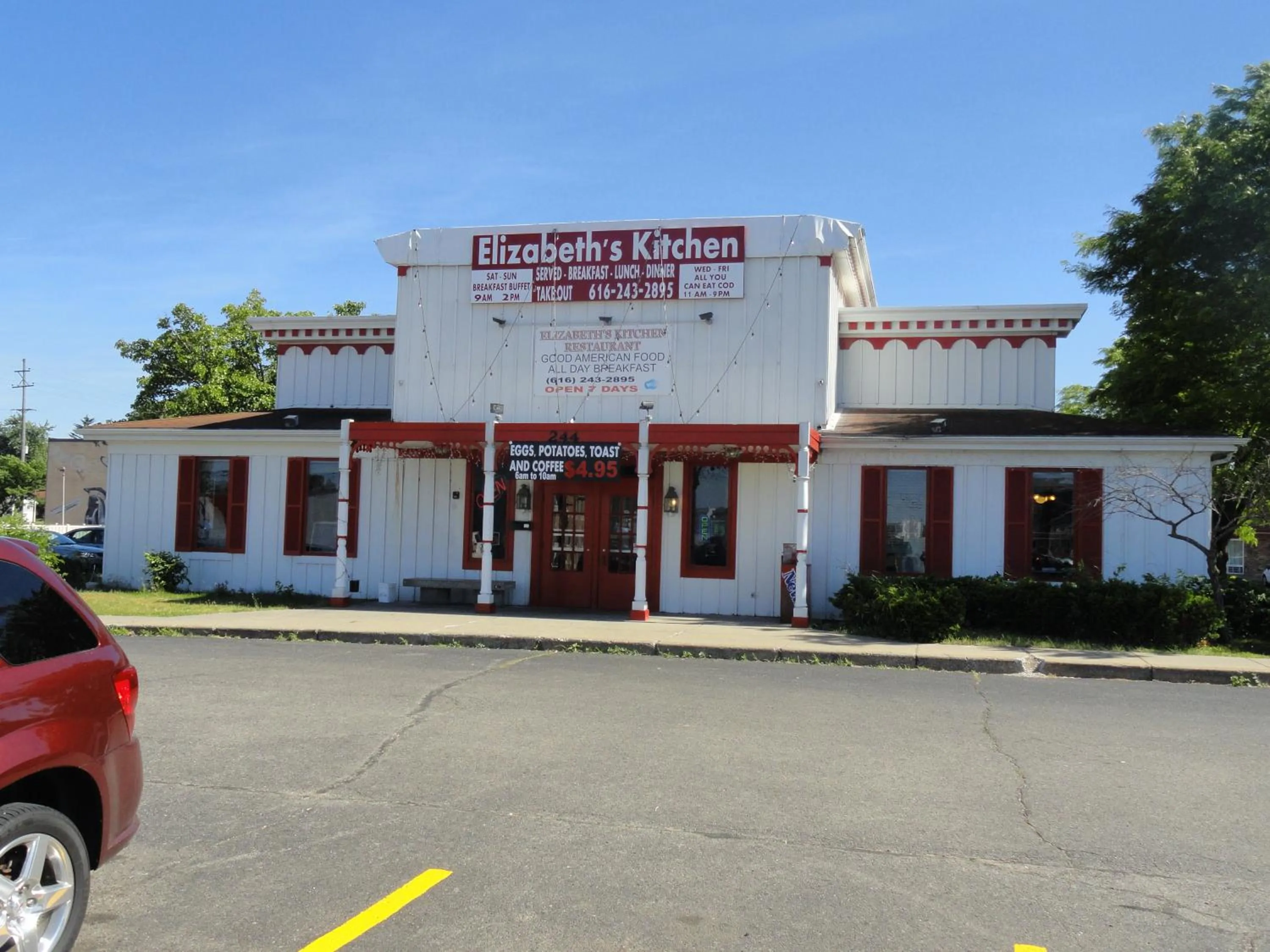 Restaurant/places to eat in Grand Rapids Inn