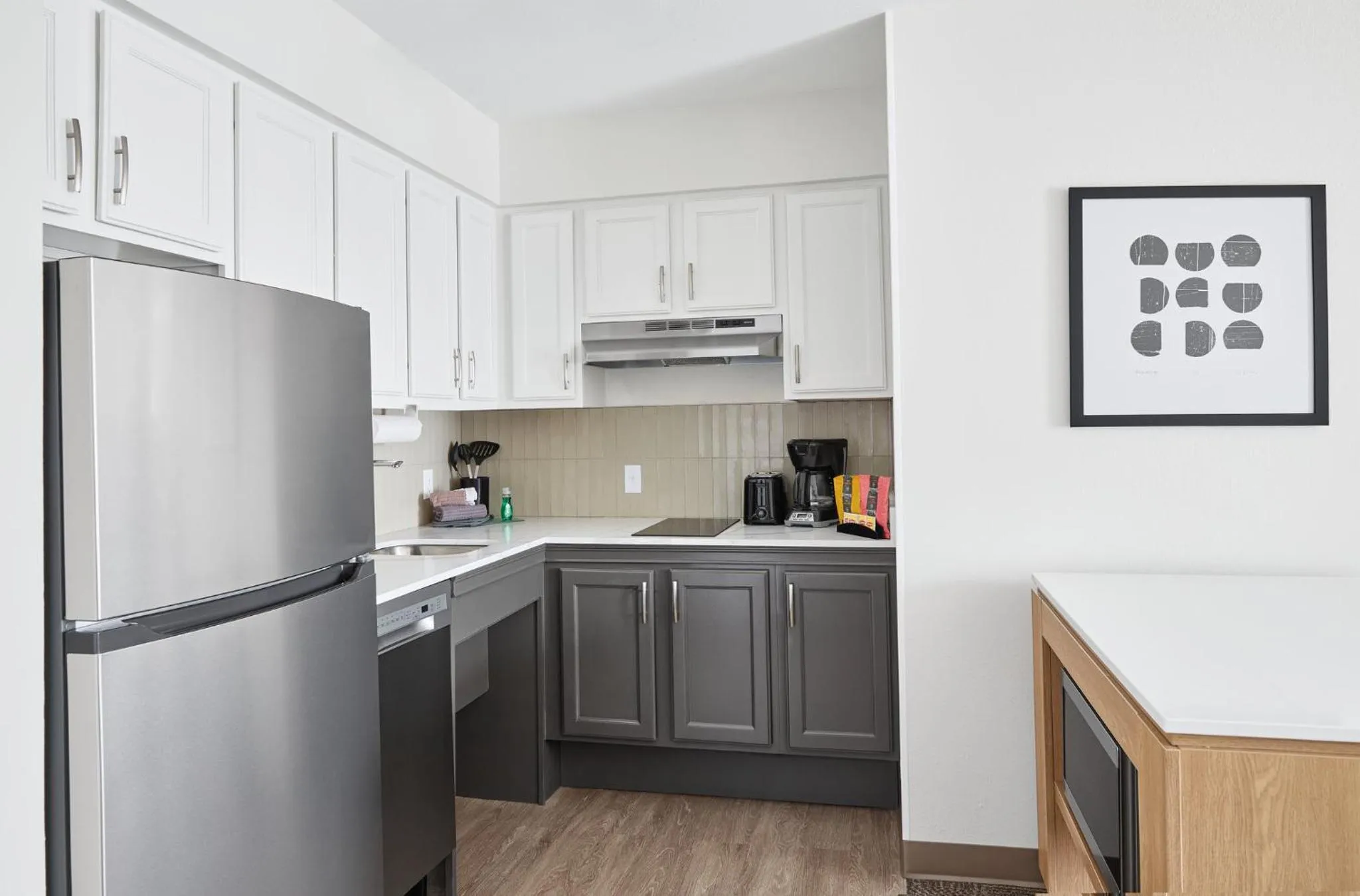 Photo of the whole room in Staybridge Suites Peoria Downtown by IHG