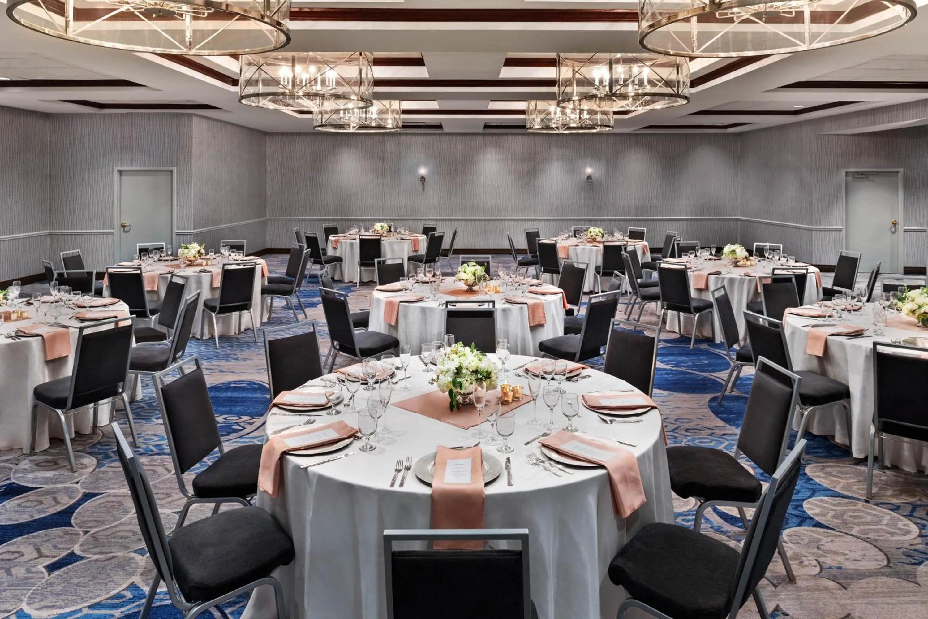 Banquet/Function facilities in Sheraton Madison Hotel