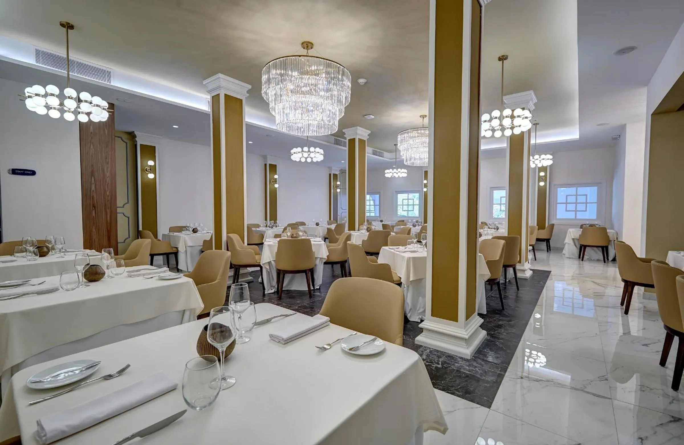 Restaurant/places to eat in Royalton Grenada, An Autograph Collection All-Inclusive Resort