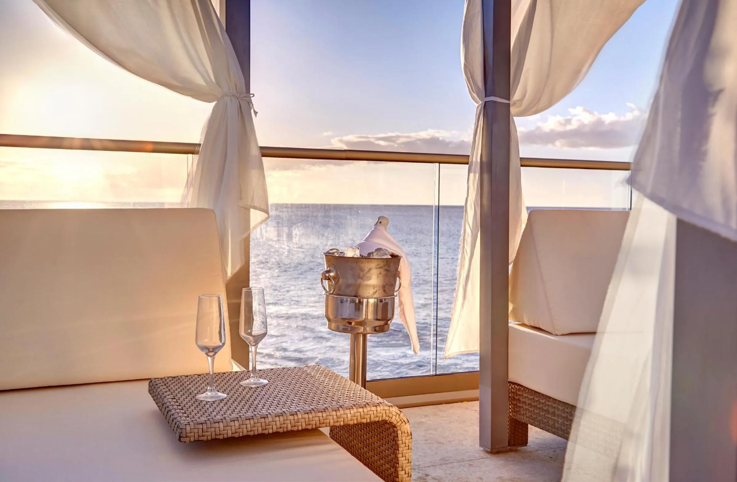 Area and facilities, Bed in Royalton Grenada, An Autograph Collection All-Inclusive Resort