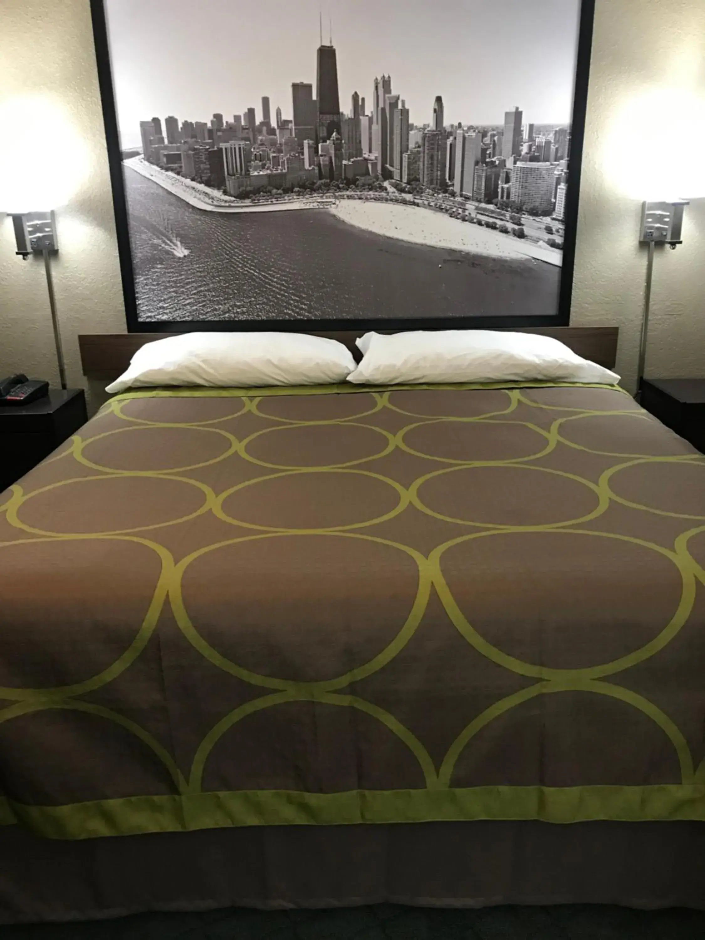 King Suite - Non-Smoking in Super 8 by Wyndham Taylorville IL King Suite - Non-Smoking in Super 8 by Wyndham Taylorville IL