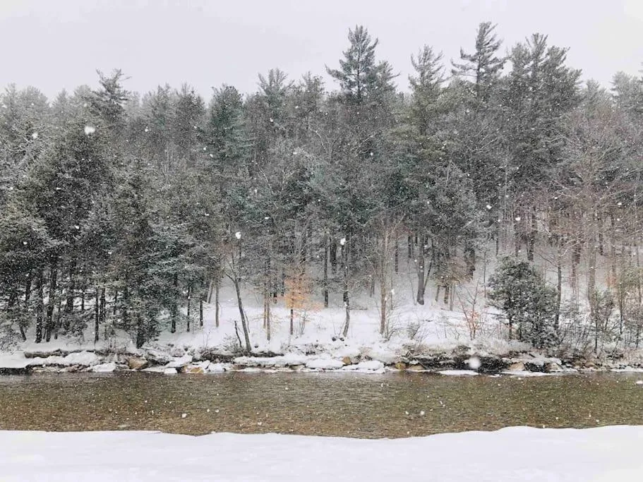 Attitash Mountain Village Studio - Slope View - Ski - Storyland