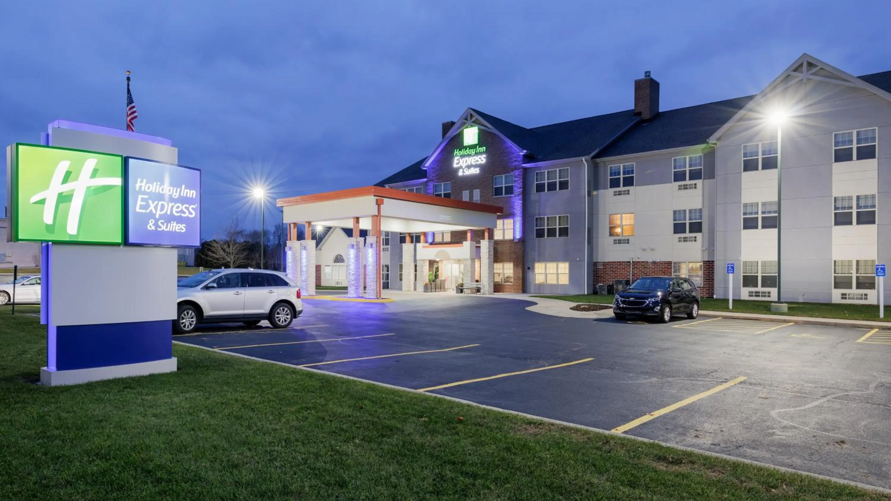 Property building in Holiday Inn Express & Suites Zion by IHG