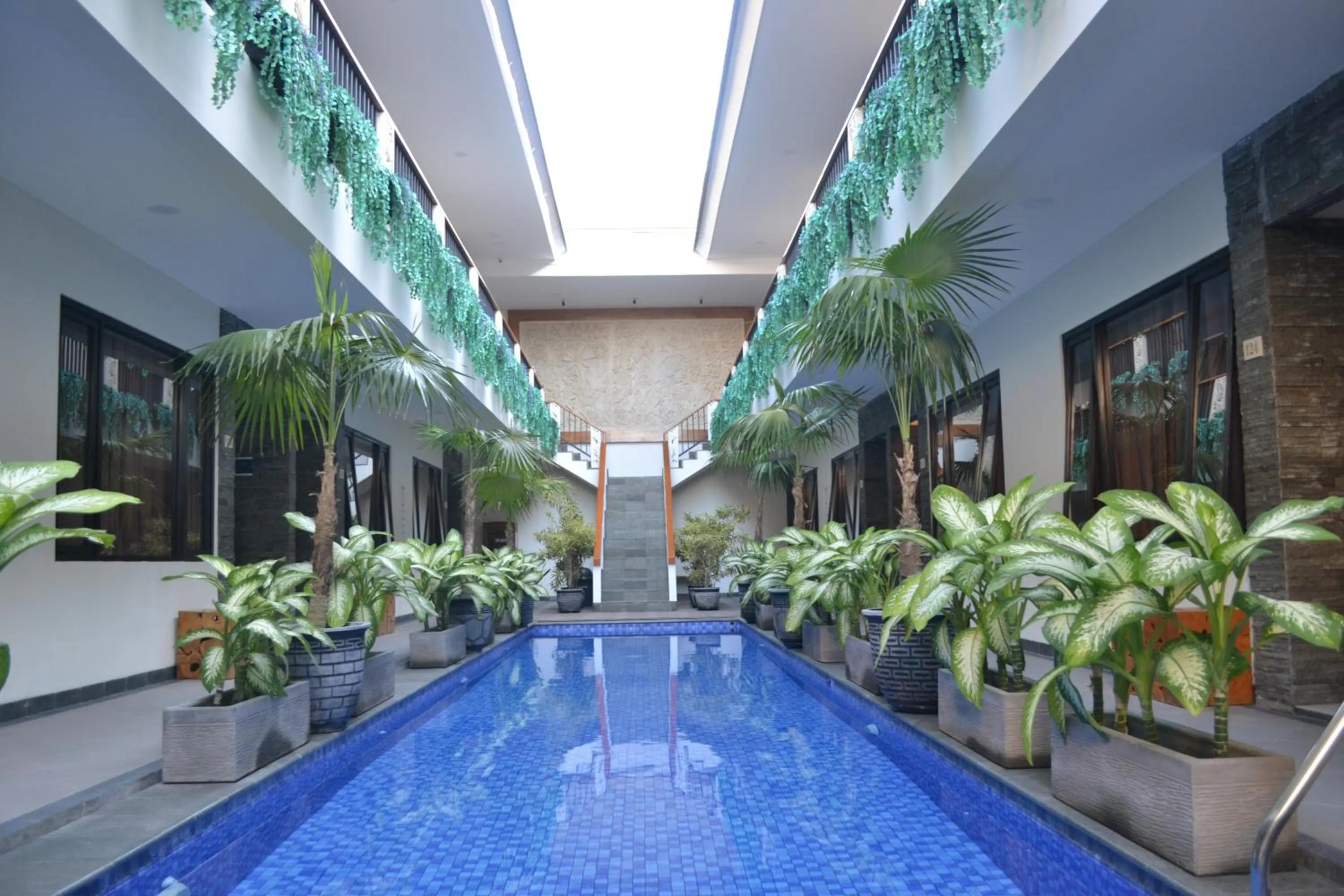 Pool view in Metta Agara