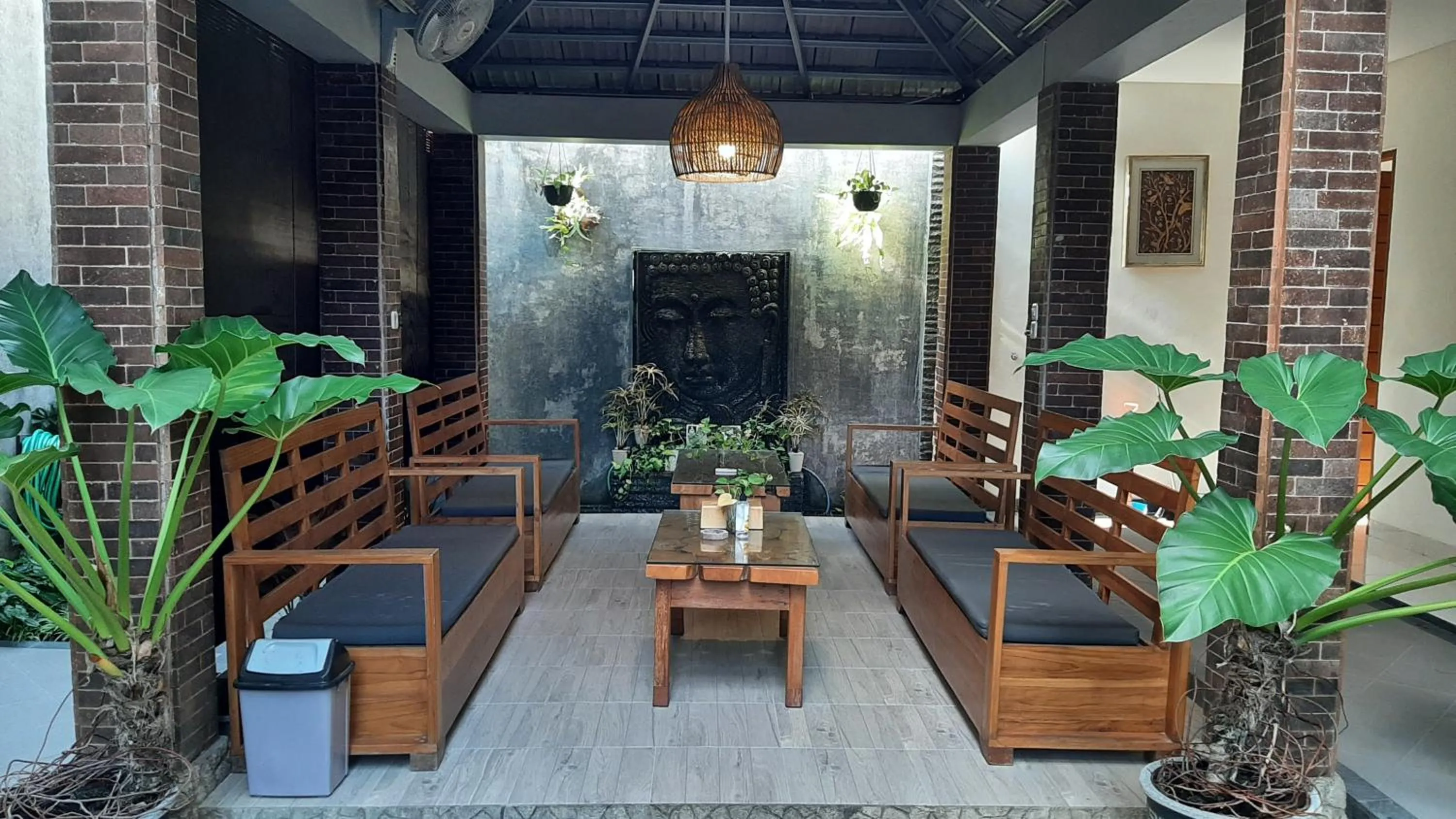 Property building in Metta Agara