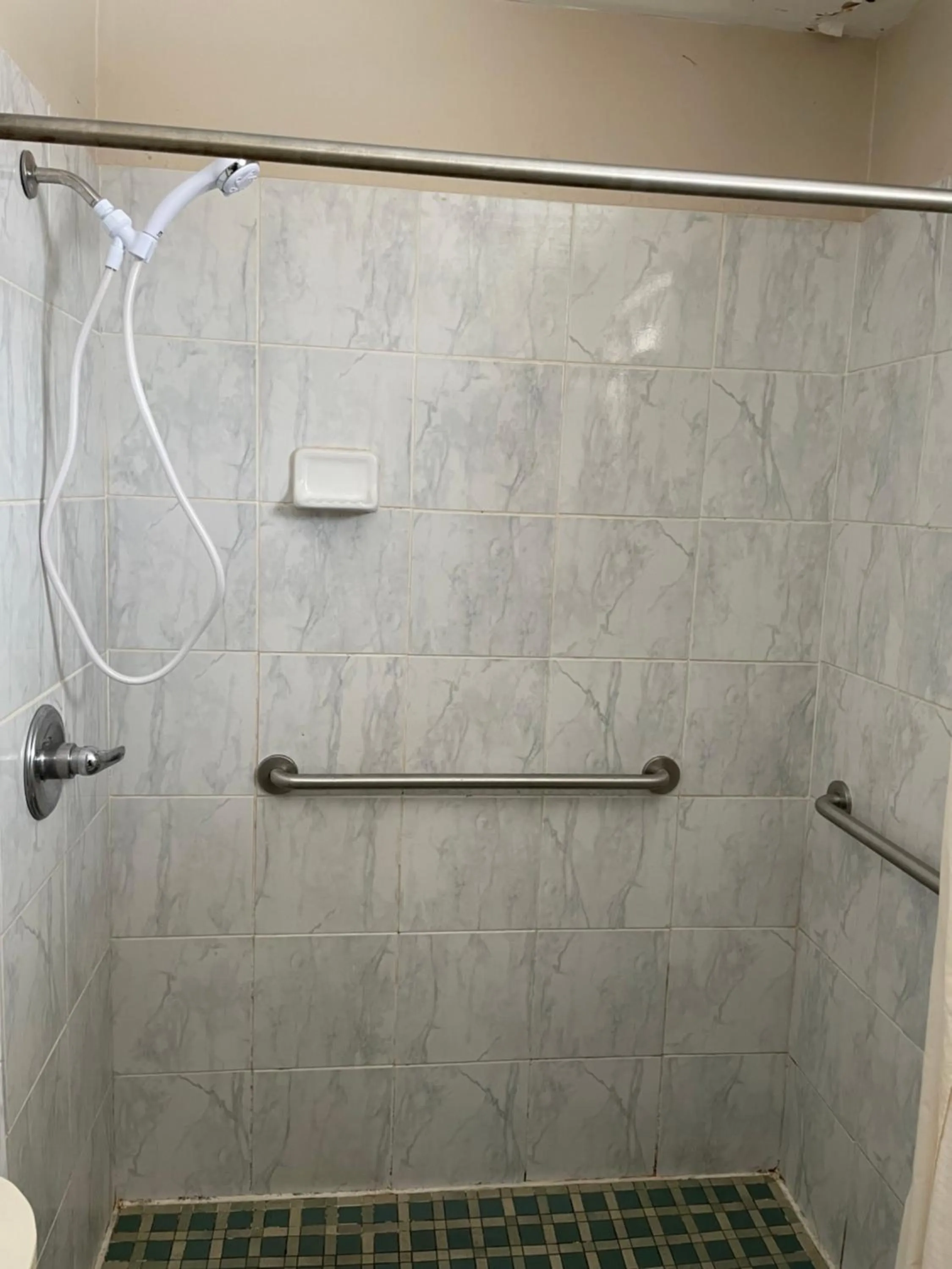 American Motor Inn - Rock Island