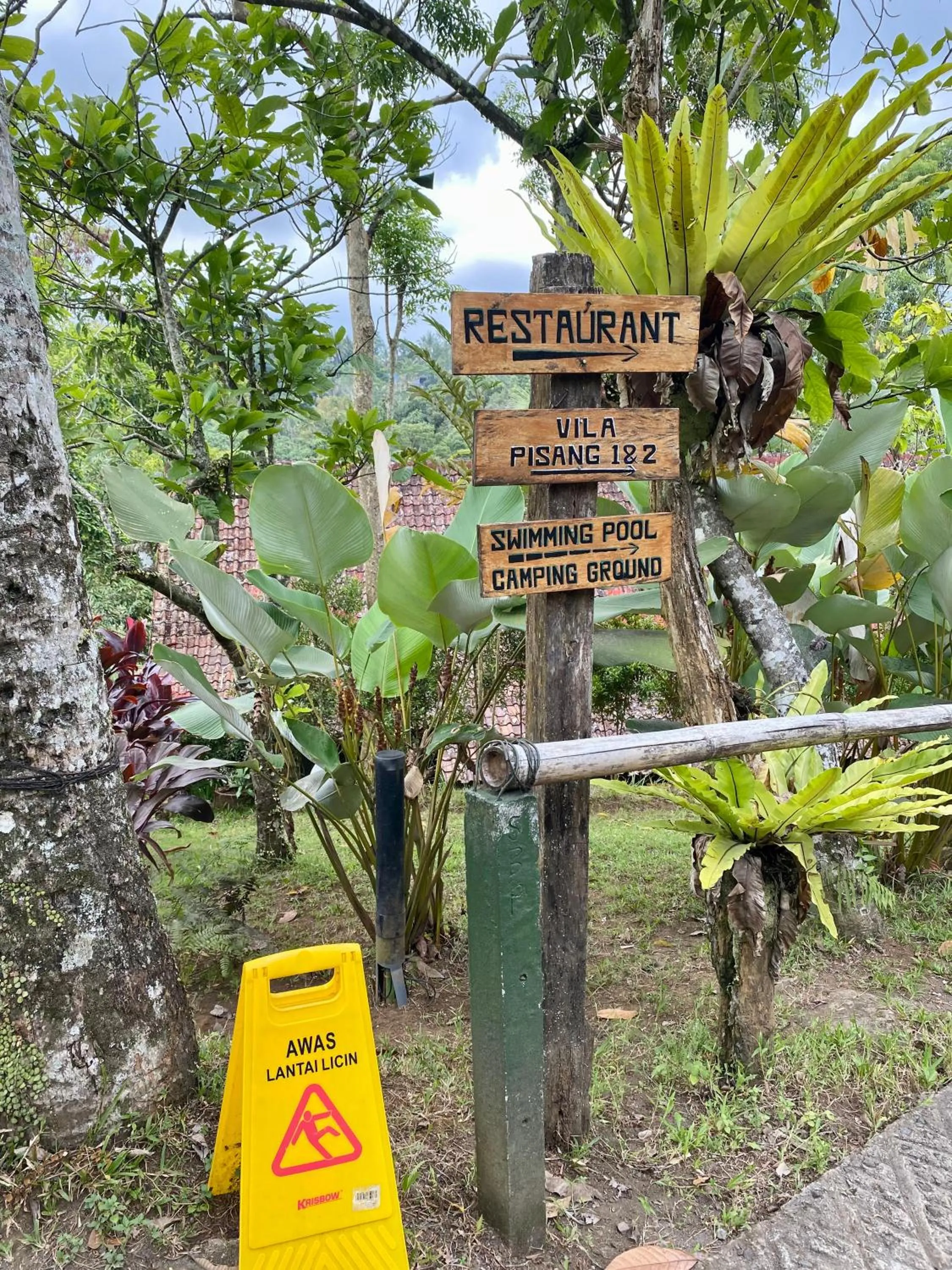 Area and facilities in Sang Tirta Resort