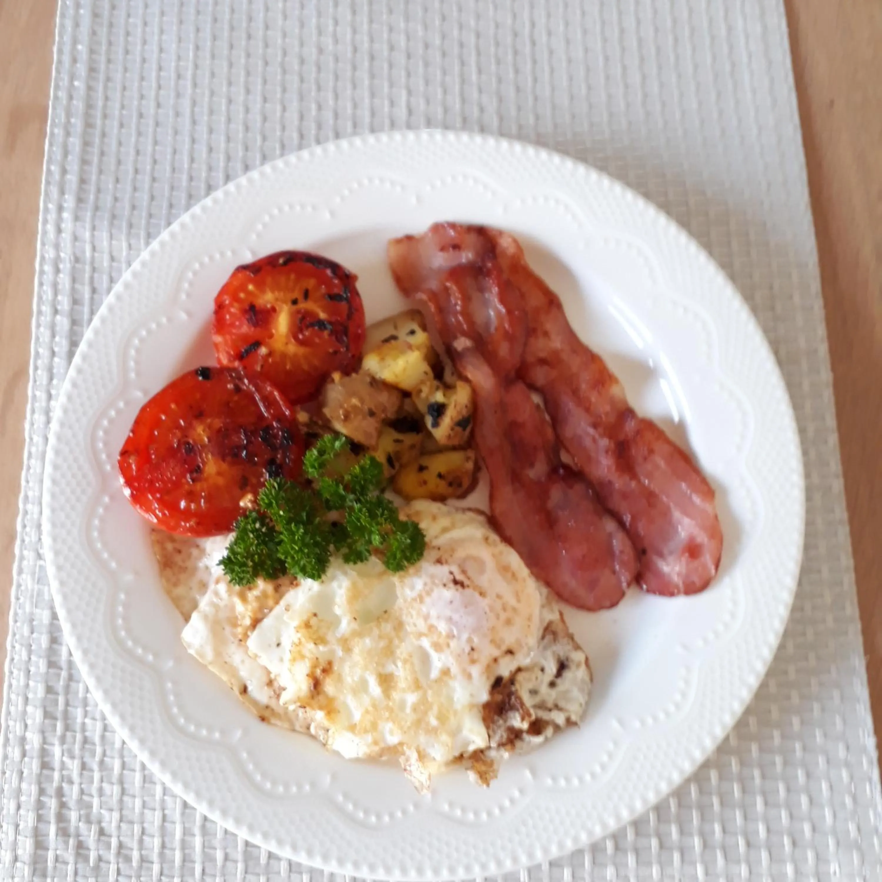 Food and drinks in Pepper Tree Villa