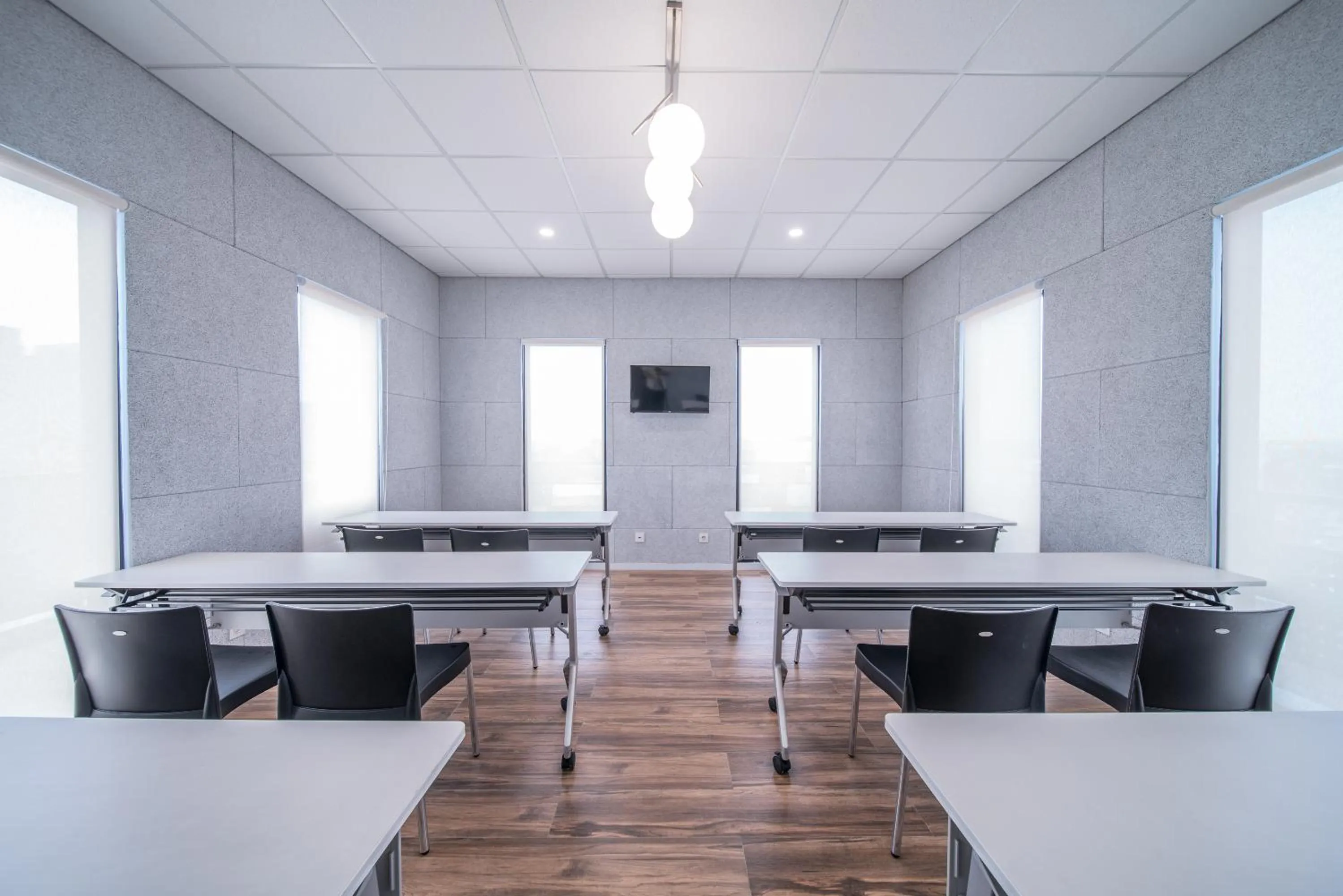 All Nite & Day Kebon Jeruk