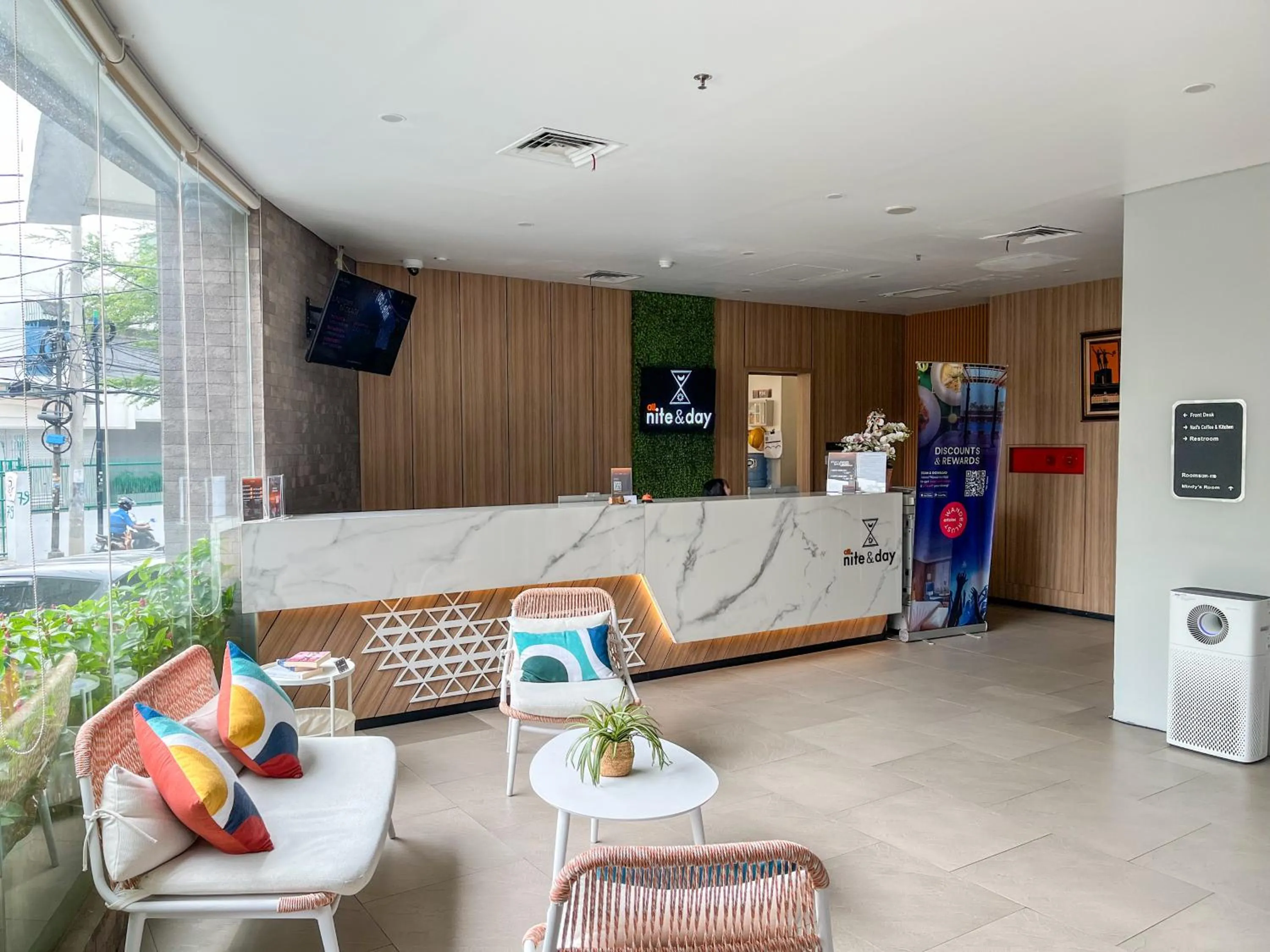 Lobby or reception in All Nite & Day Kebon Jeruk