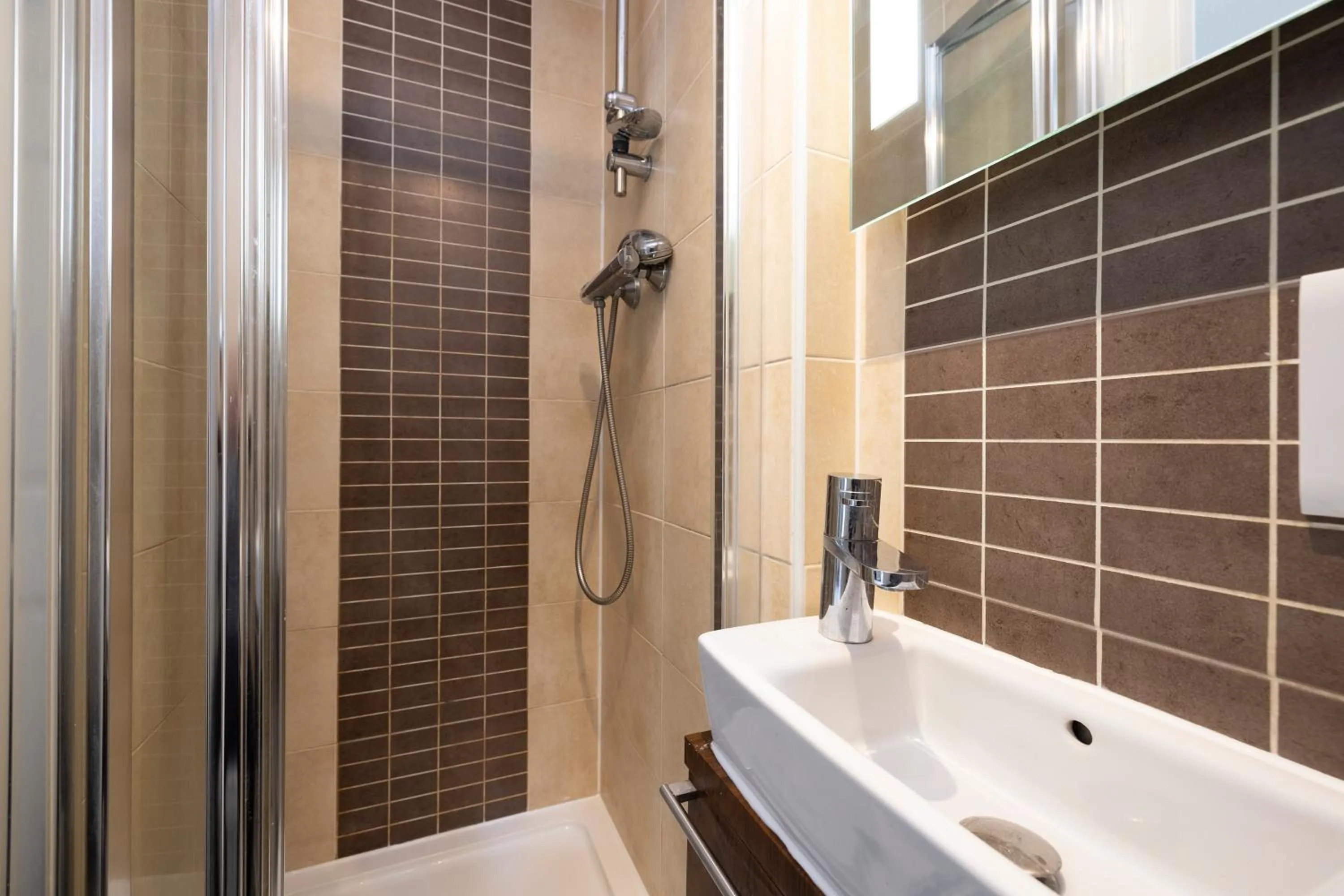 Bathroom in JOIVY Haymarket