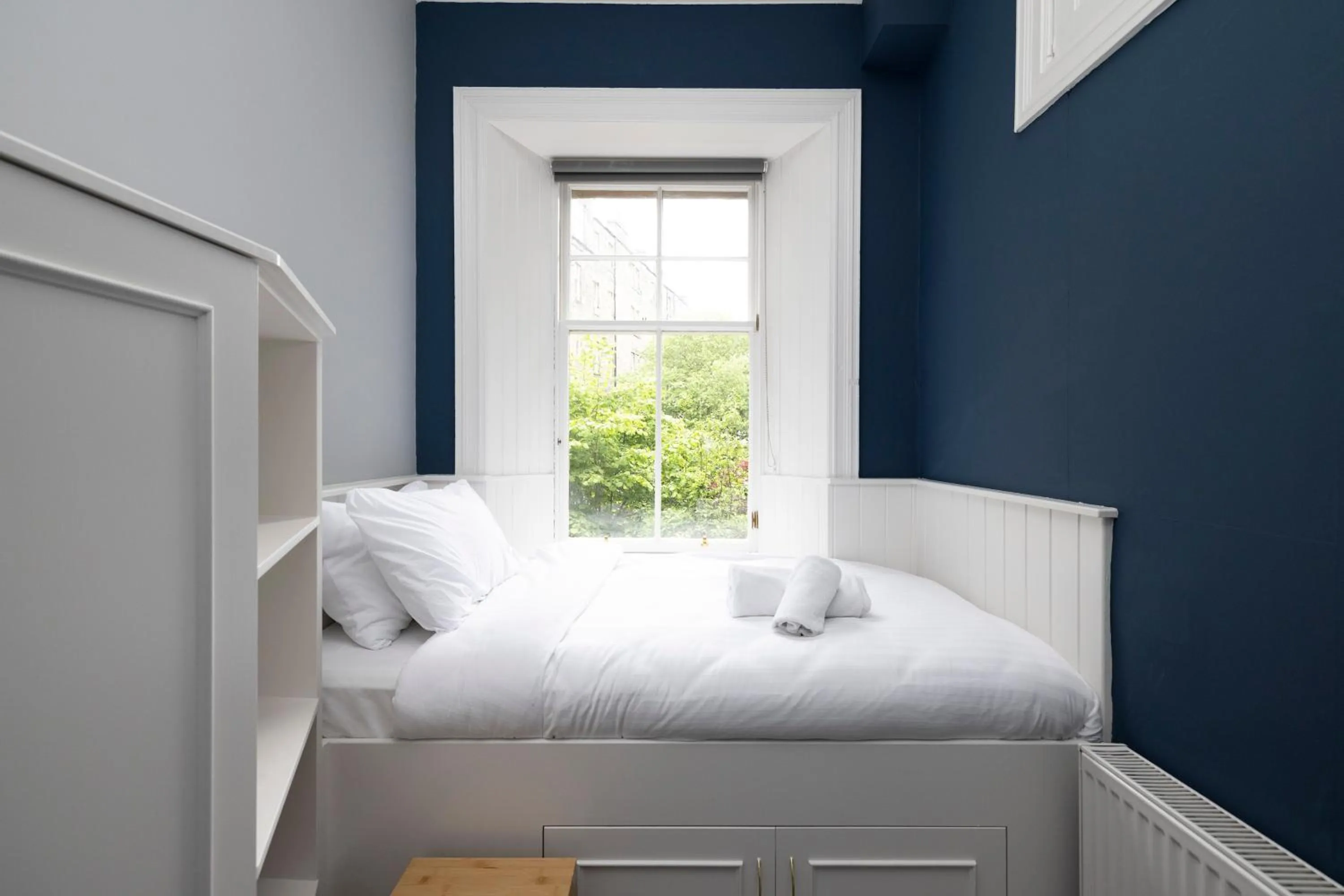 Bed in JOIVY Haymarket