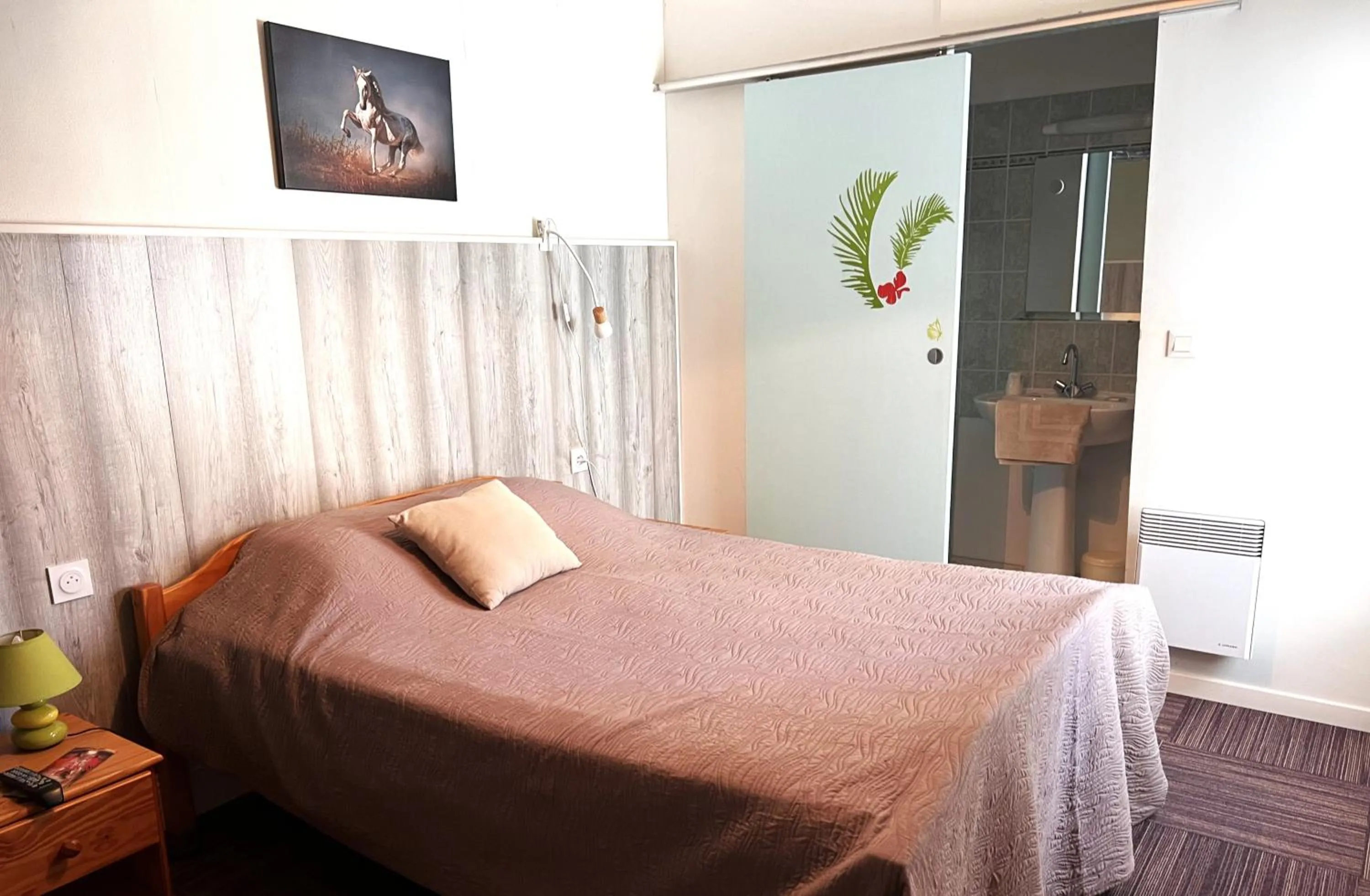 Bed in La Ferme Antoinette