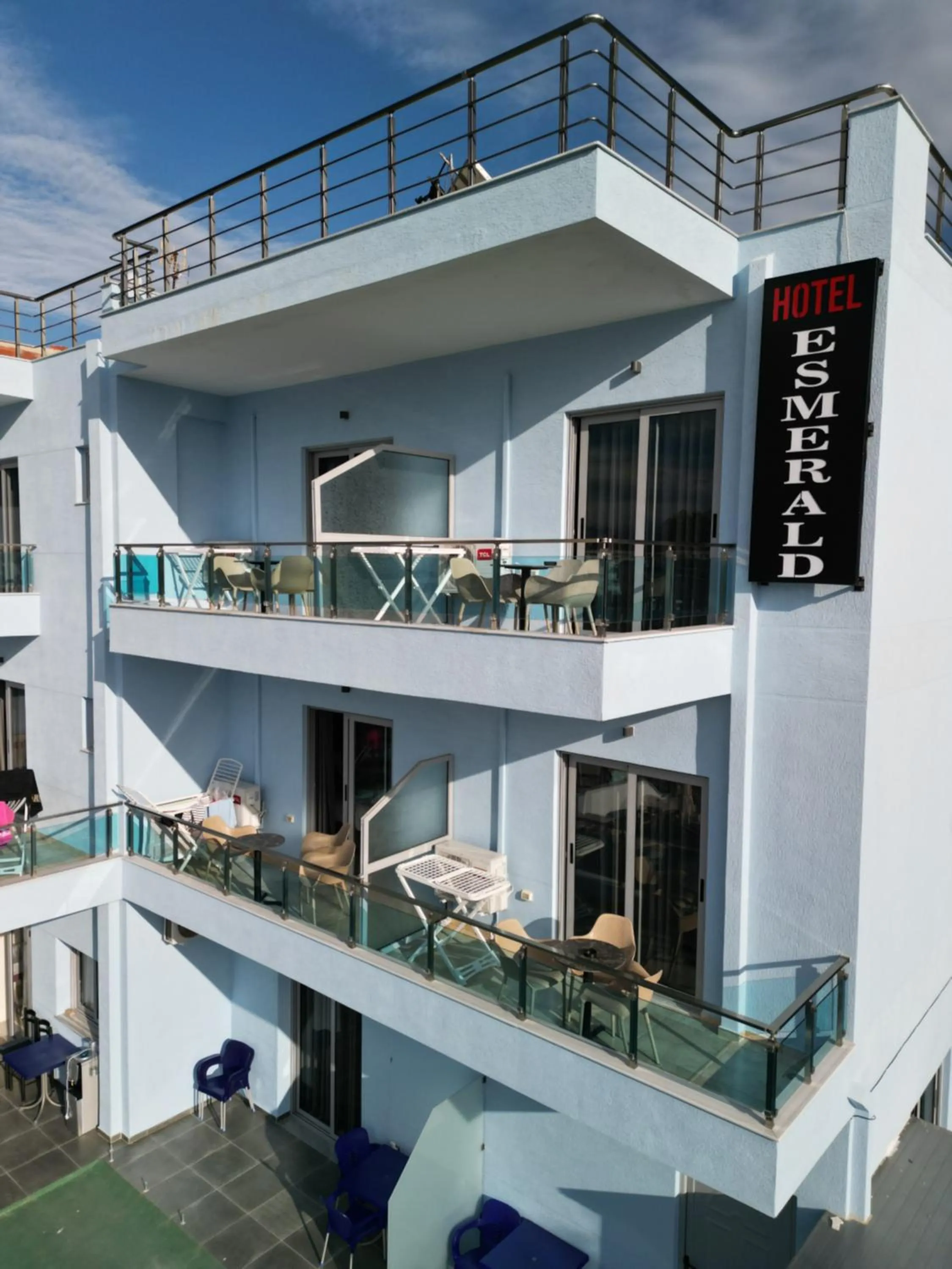 Property building in Hotel Esmerald Ksamil