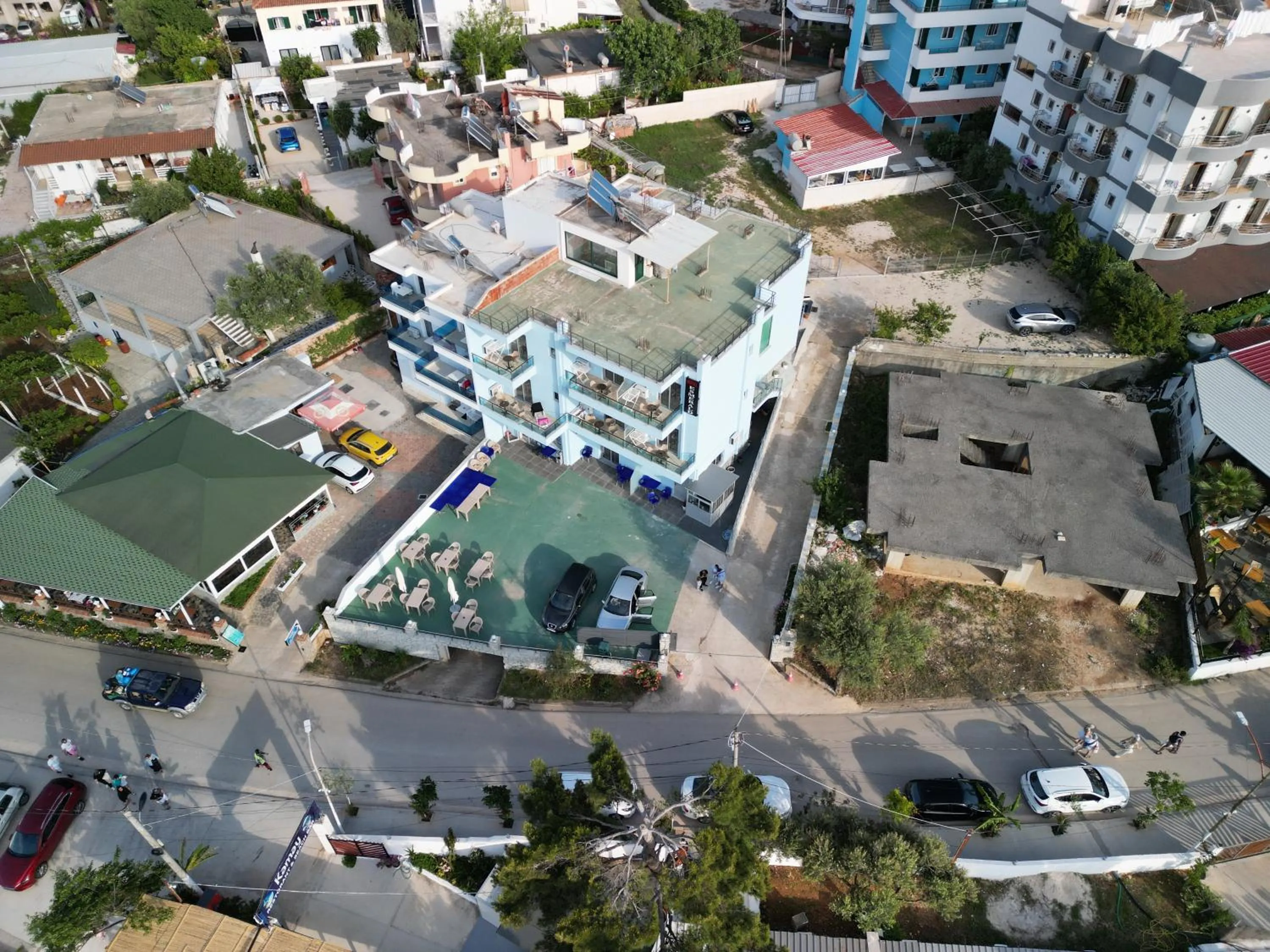 Property building in Hotel Esmerald Ksamil