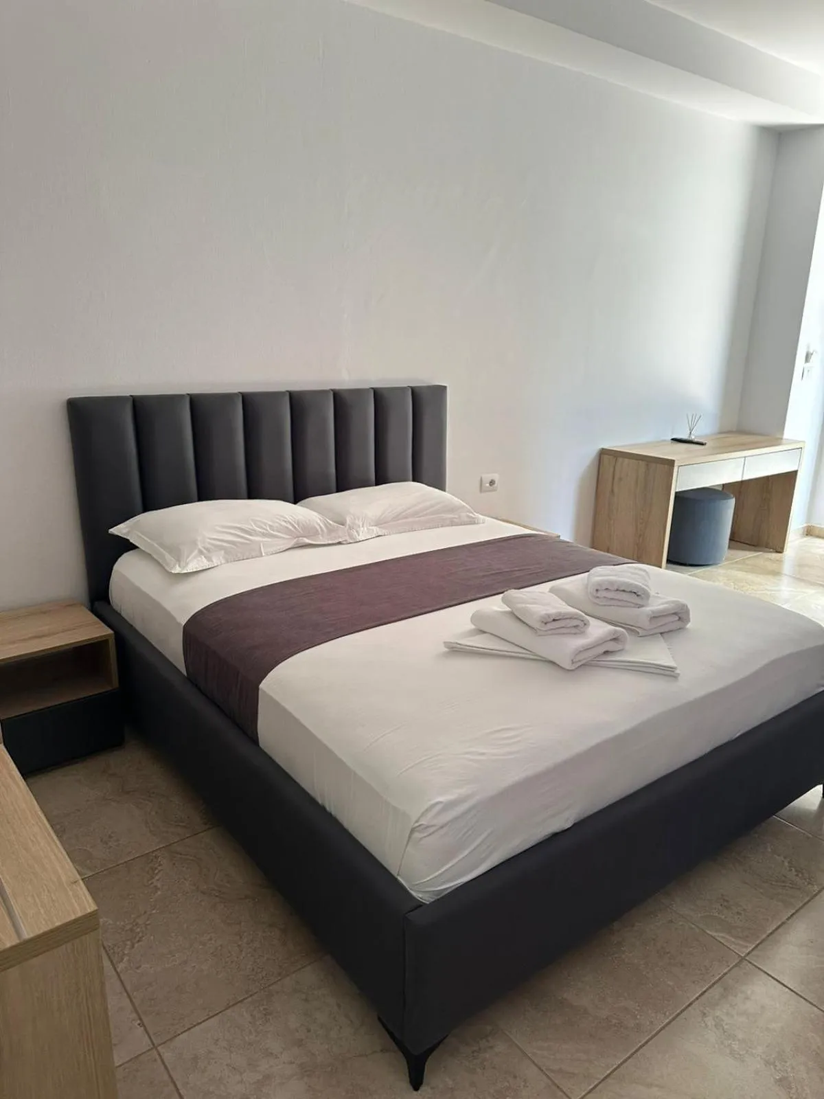 Bed in Hotel Esmerald Ksamil
