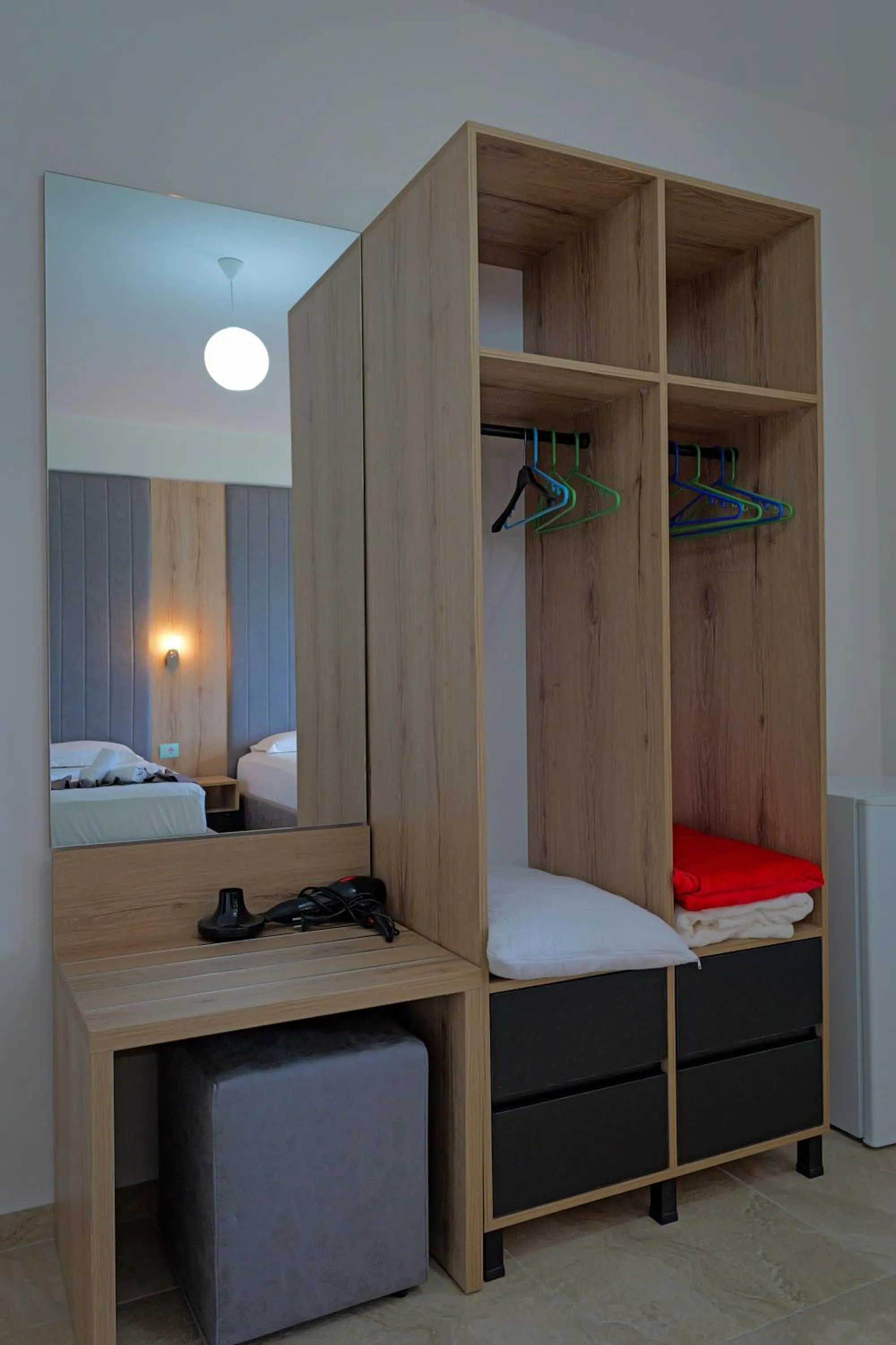 Photo of the whole room, Bed in Hotel Esmerald Ksamil