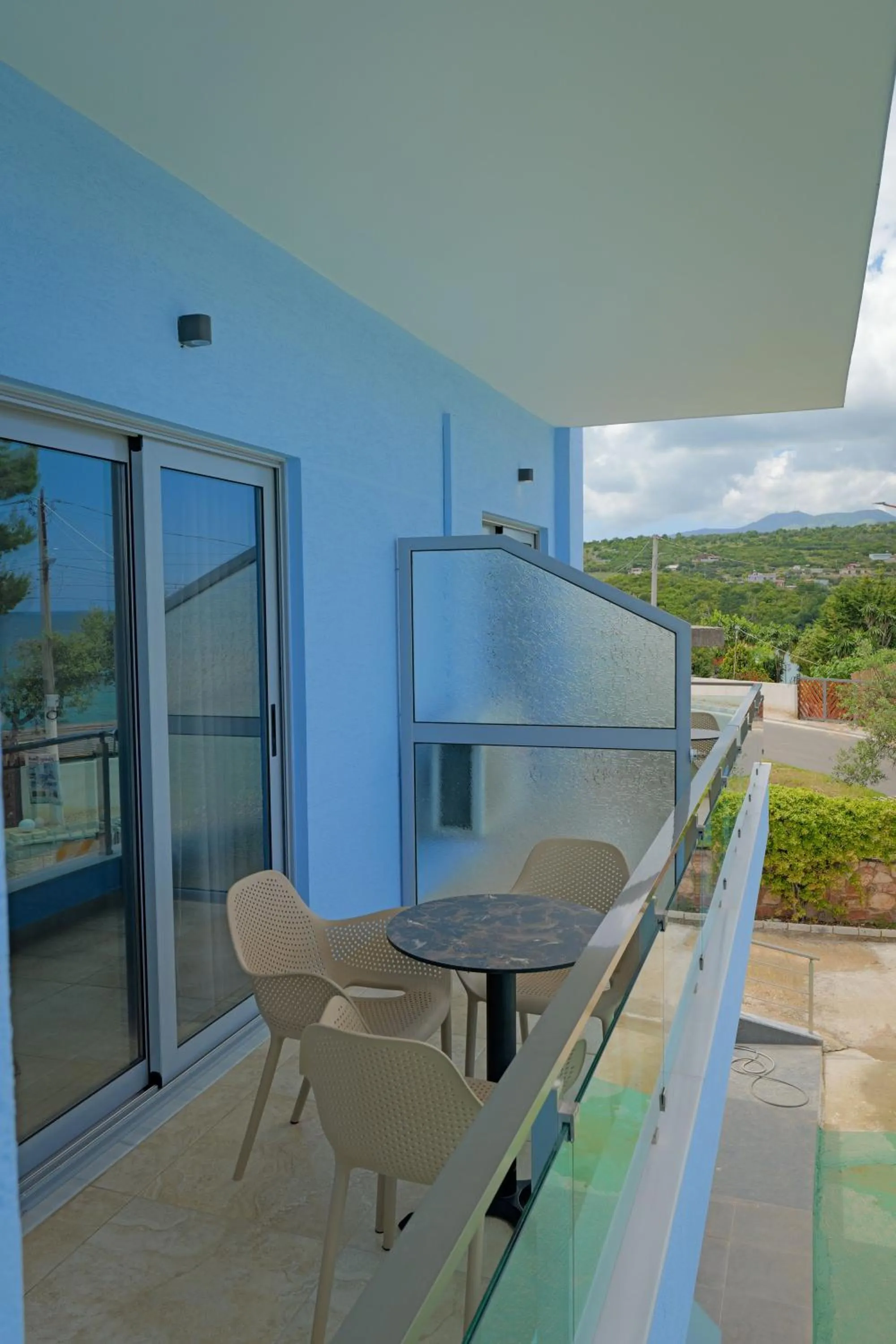Balcony/Terrace in Hotel Esmerald Ksamil